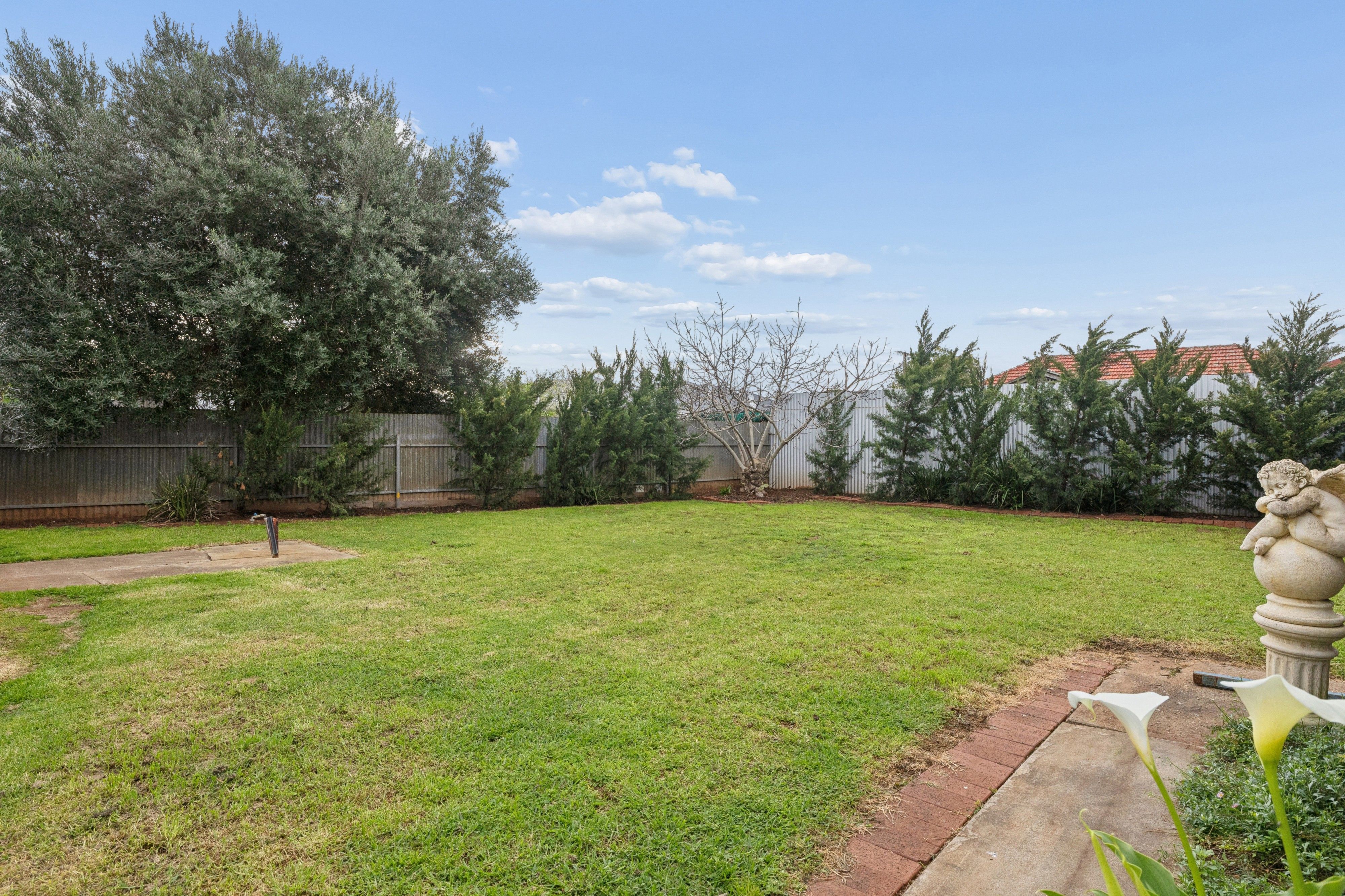 32 Winsham Street — photo 28 of 30