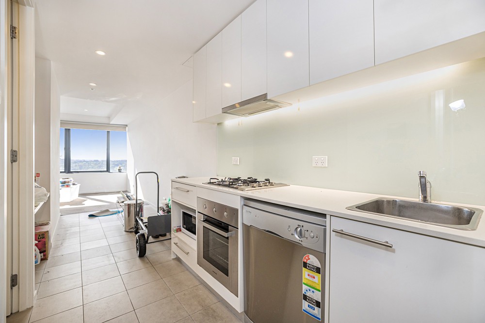 2008/18 Mt. Alexander Road, Travancore, VIC 3032