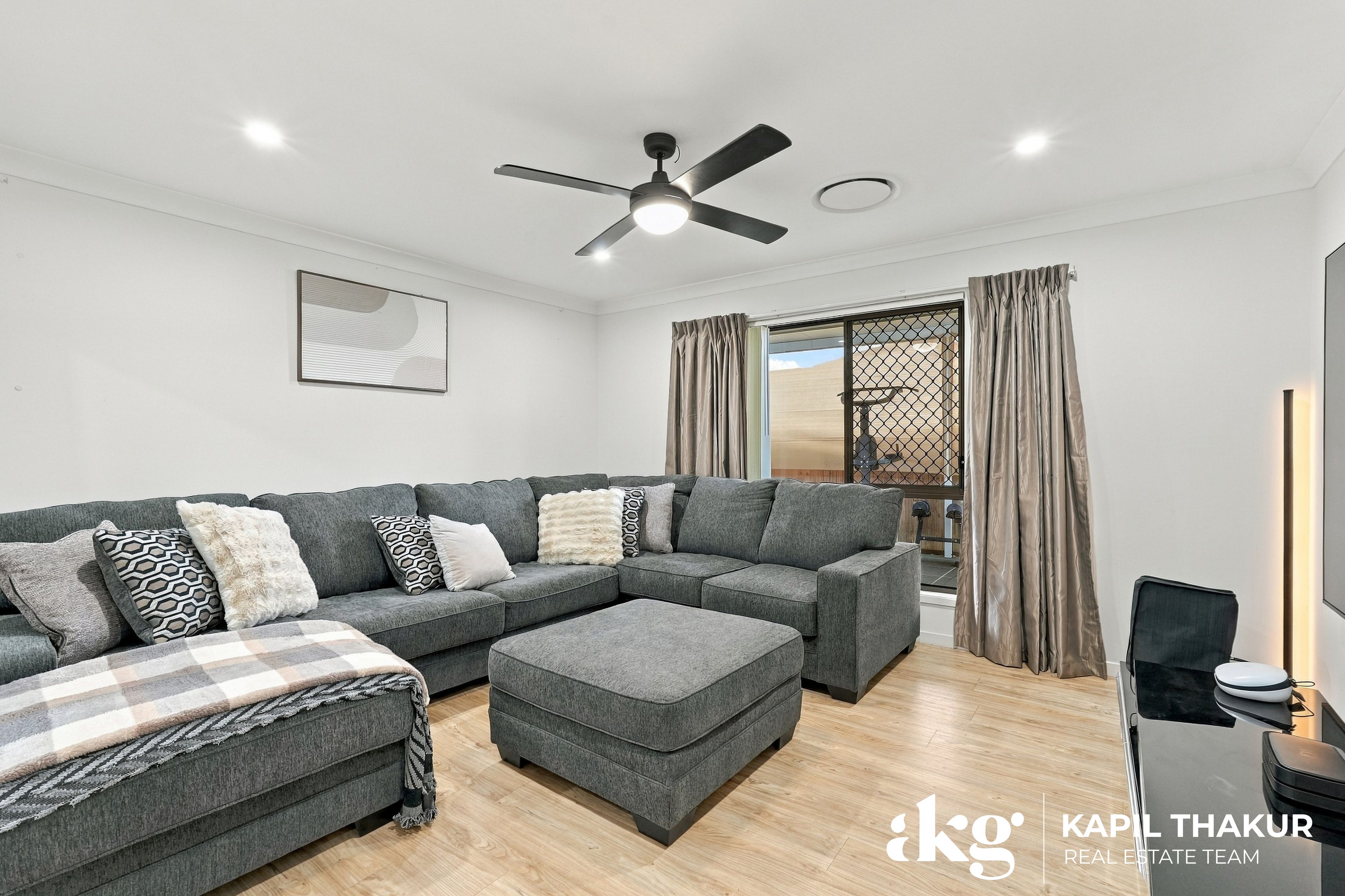 59 Clearwater Street — photo 3 of 21