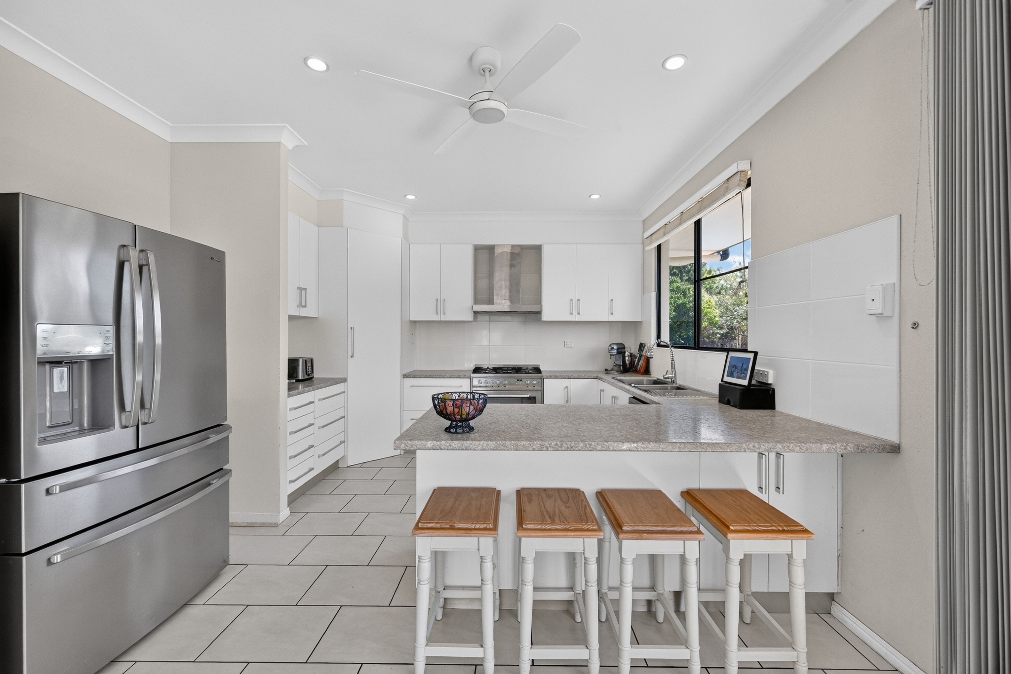 7 Anita Avenue — photo 4 of 18