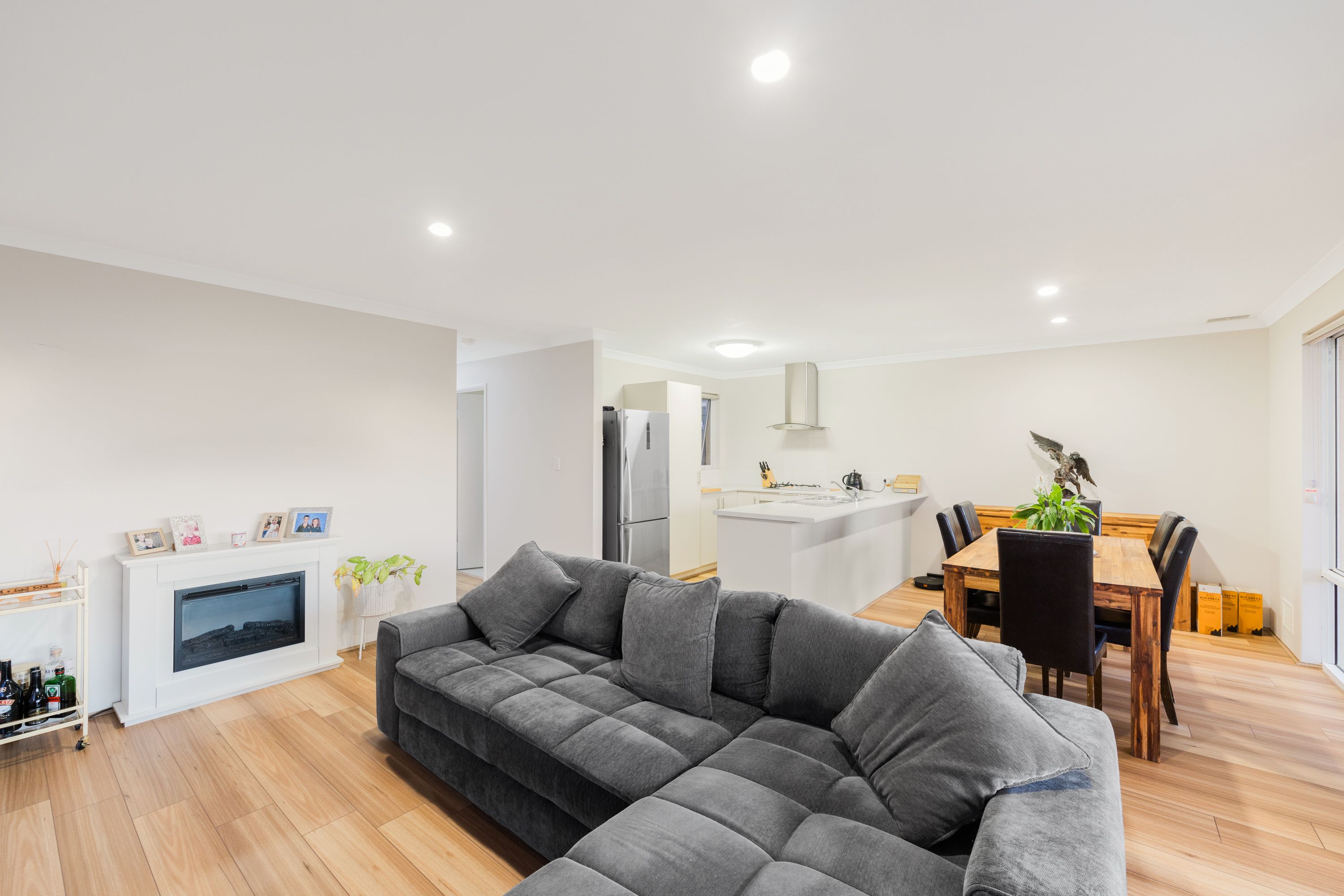 7b Marchant Way — photo 9 of 20