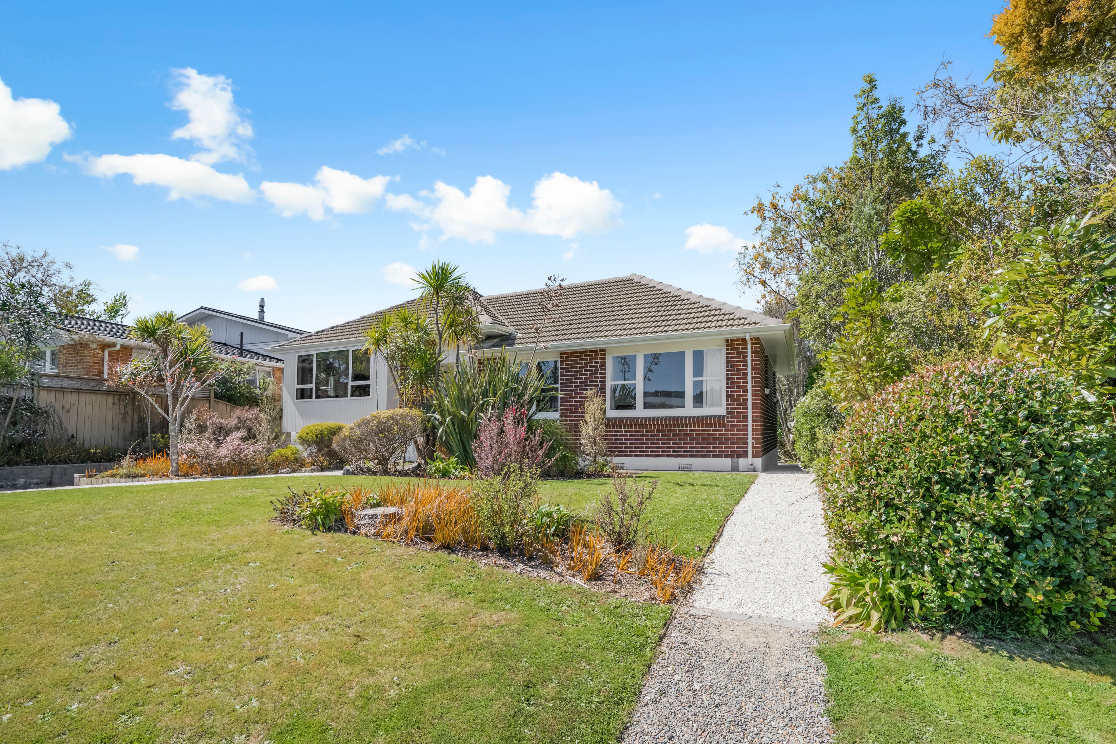 Photo 18 of 41 Sunbrae Drive, Silverstream, Upper Hutt