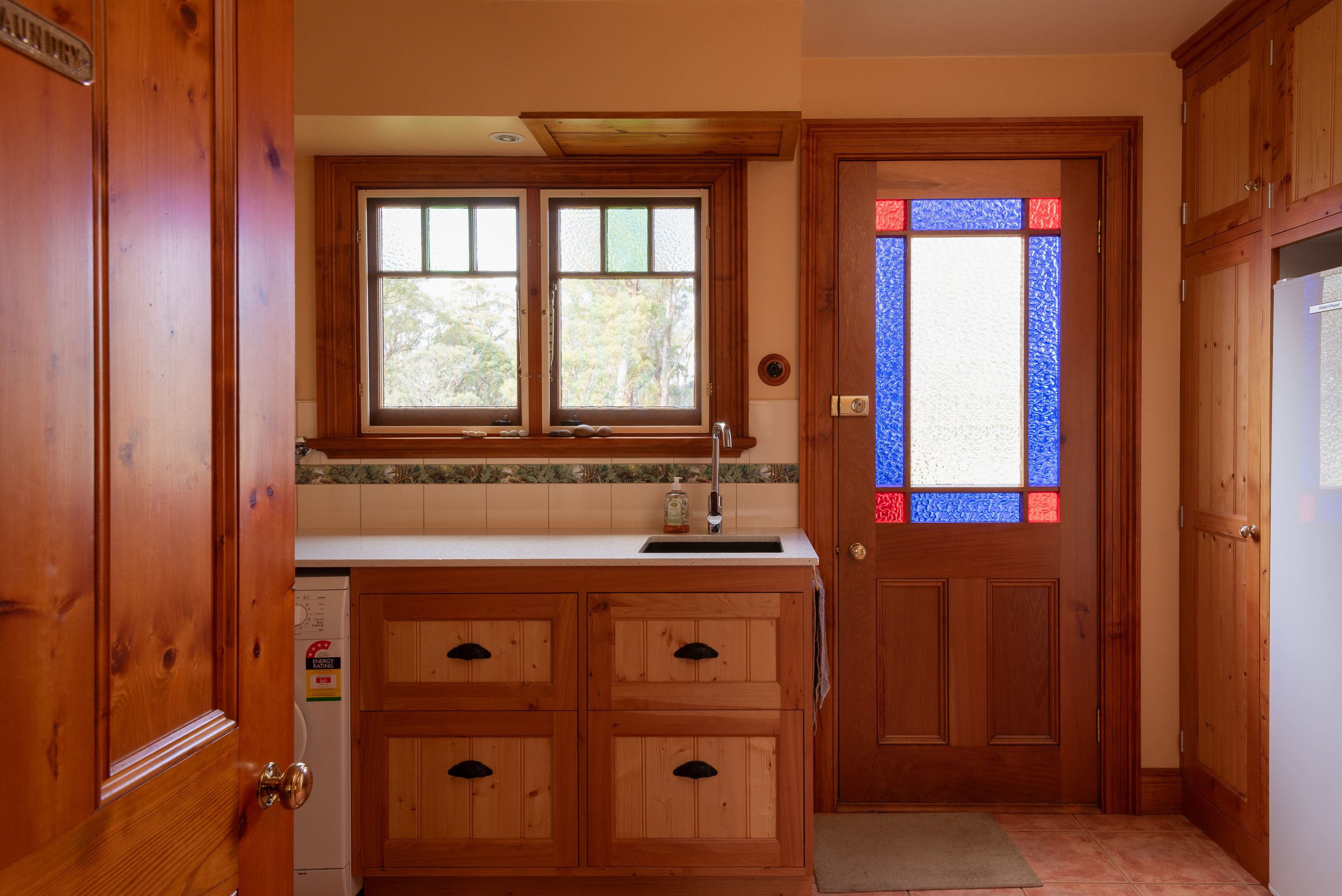 172 Bridgenorth Road — photo 8 of 20