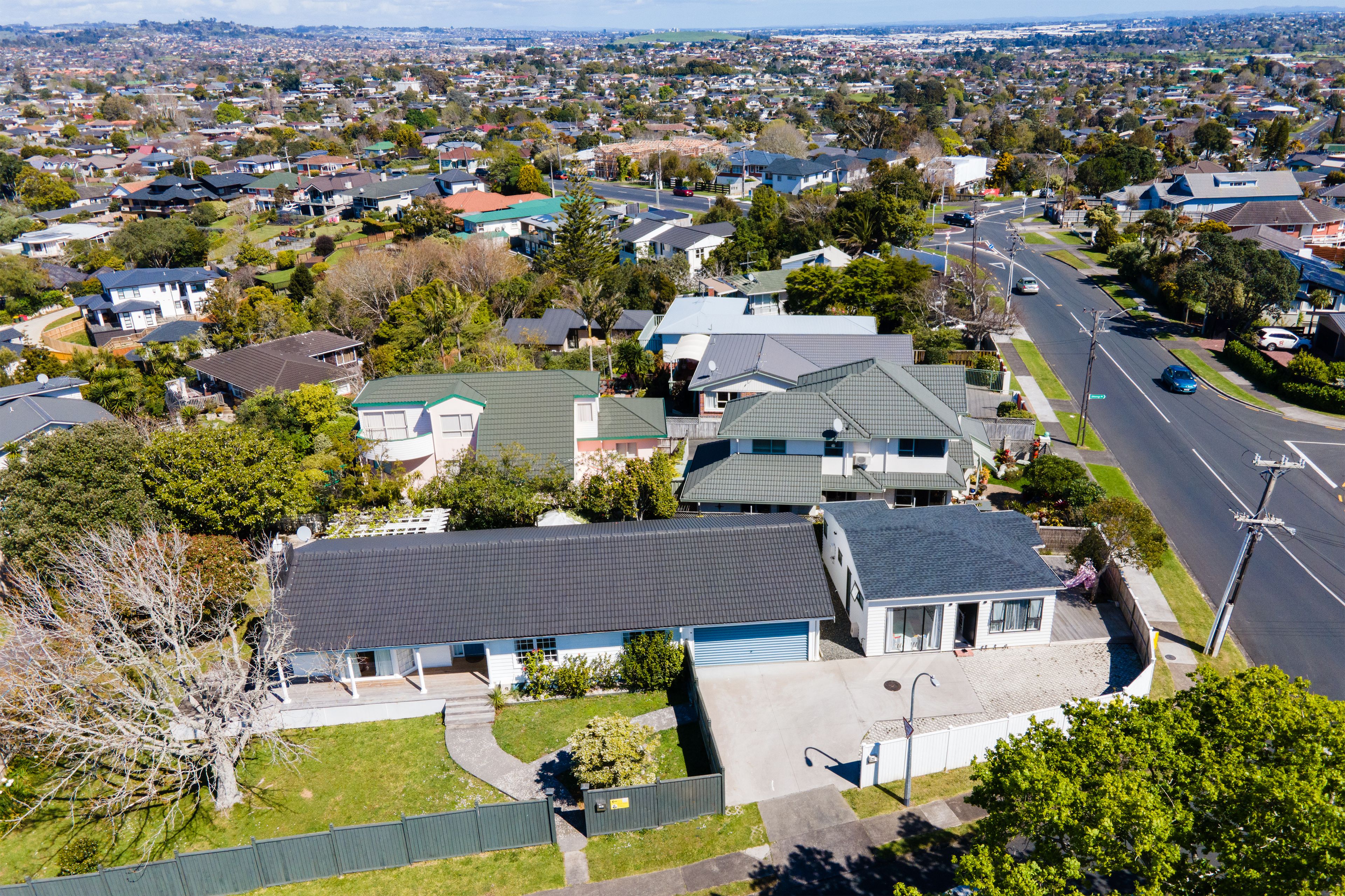 1 Haseler Crescent, Mellons Bay, Manukau City 2014