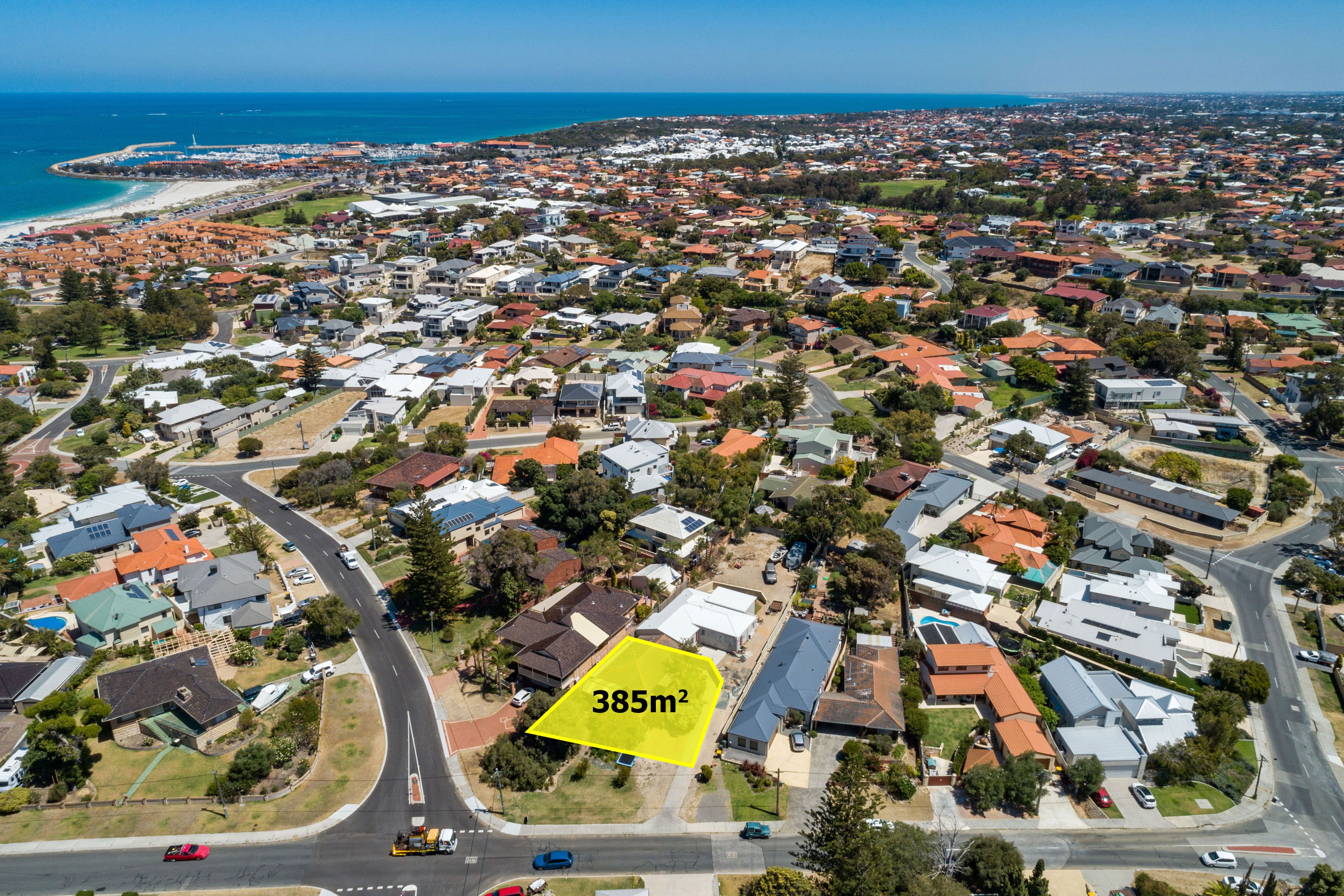 33a Raleigh Road, Sorrento, WA 6020