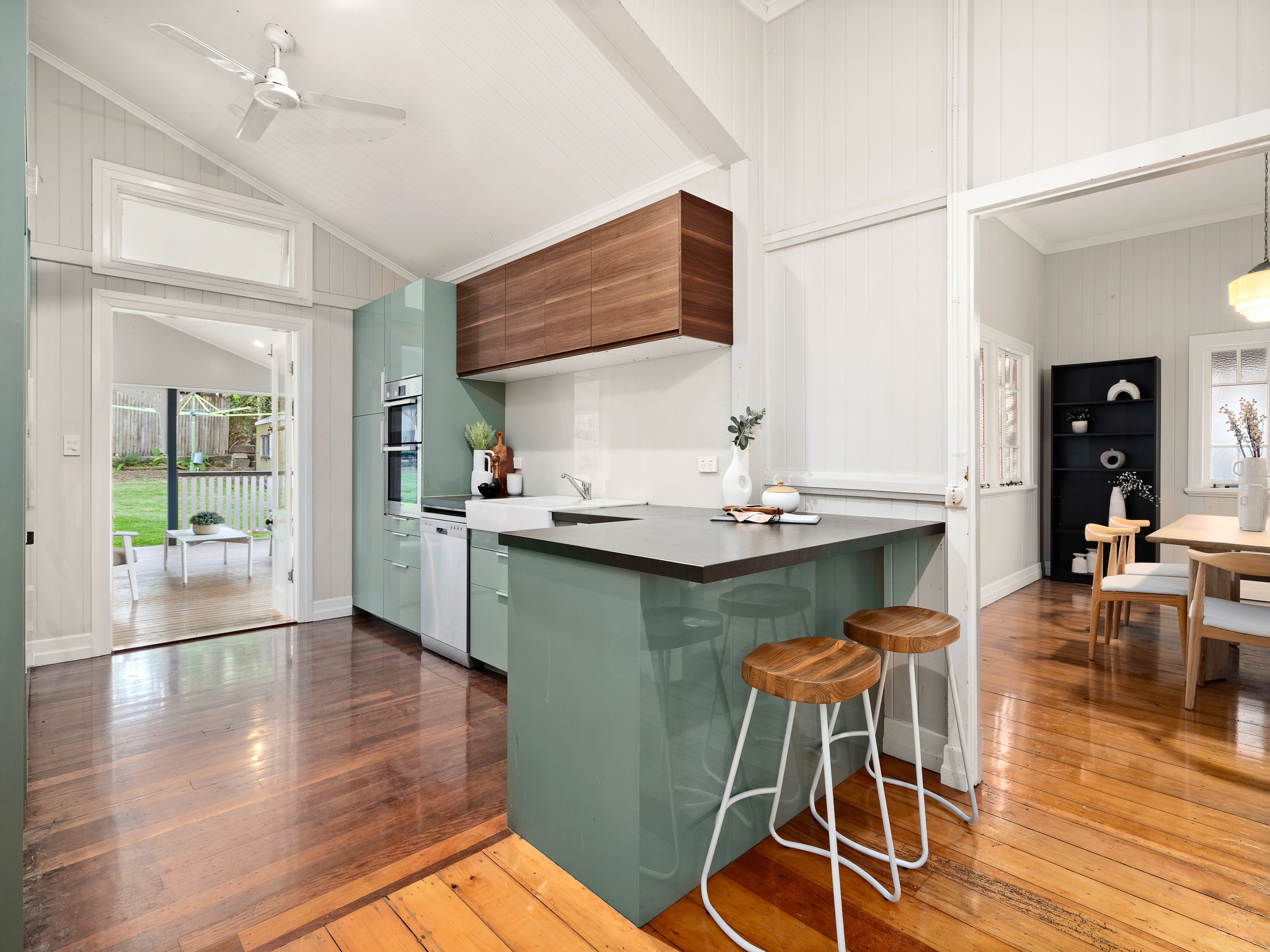 16 Headfort Street, Greenslopes, QLD 4120