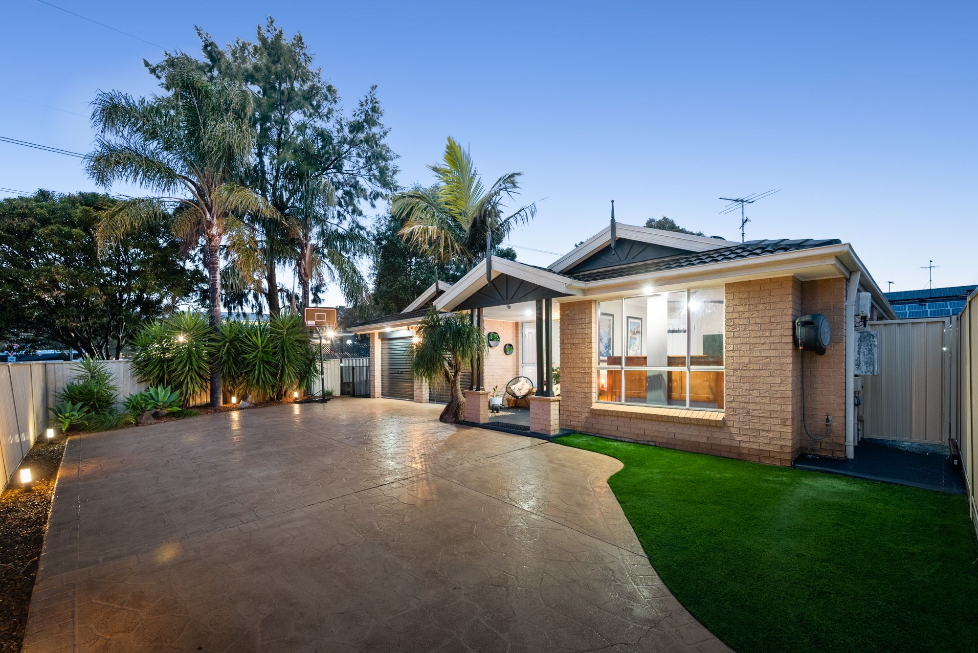 10 Steamer Place, Currans Hill, NSW 2567