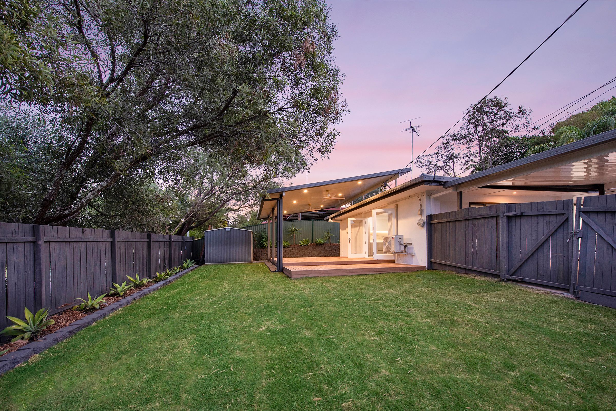 93 Parfrey Road — photo 9 of 10