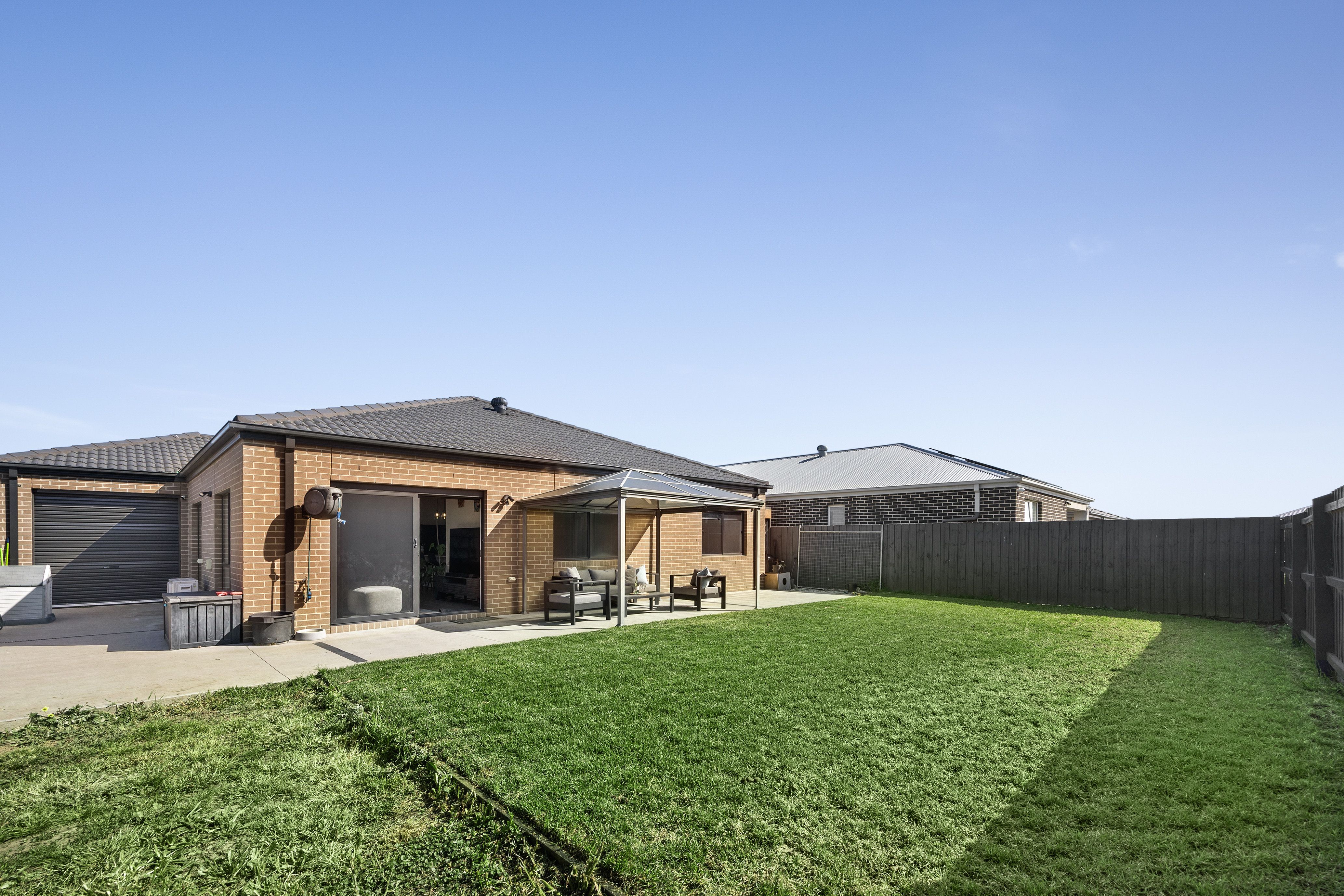 10 Rosehill Way — photo 15 of 15