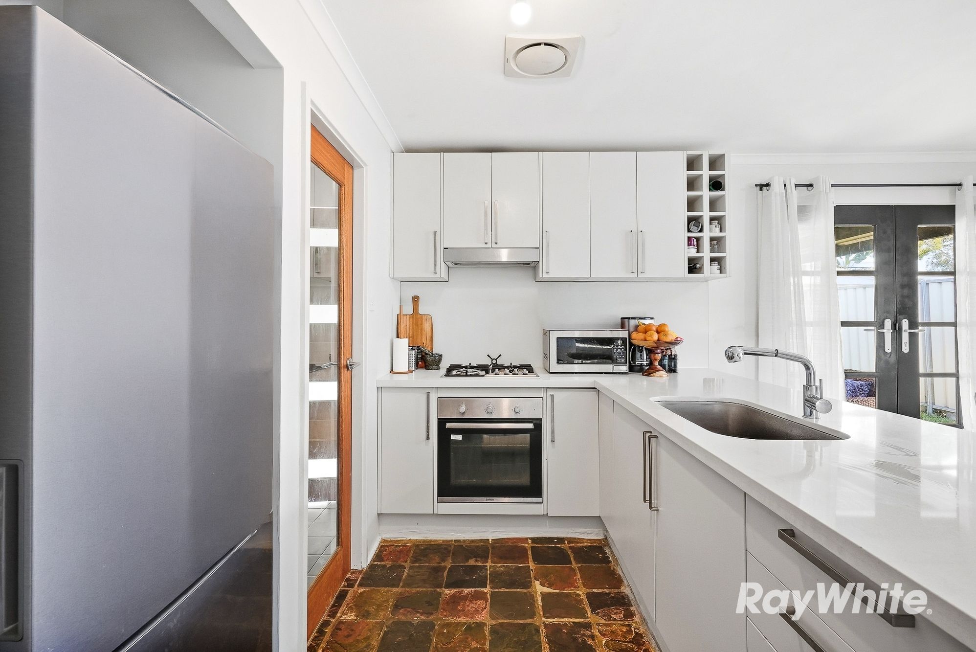 37 Aquarius Crescent — photo 3 of 29