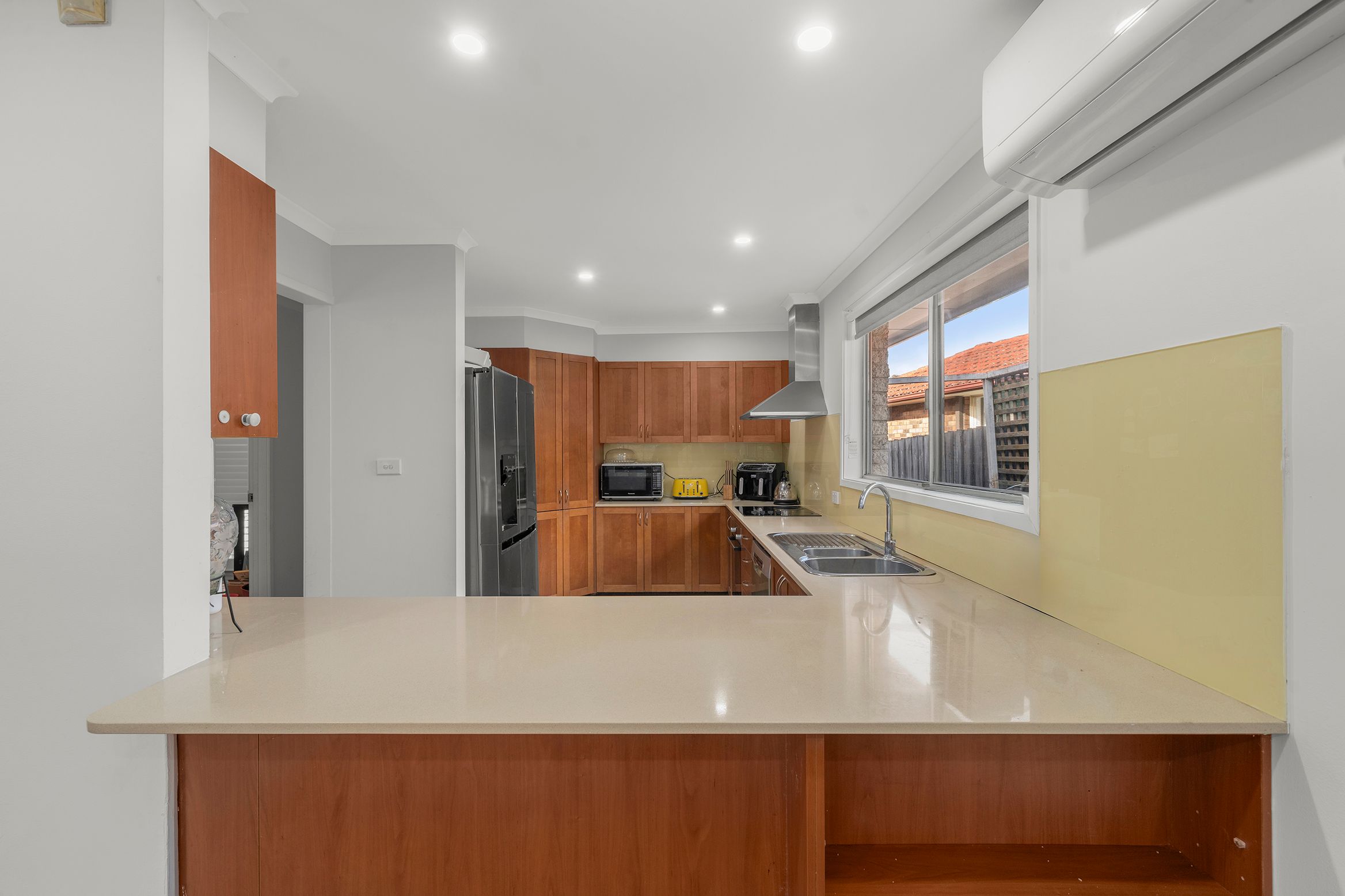 33 Dresden Avenue — photo 11 of 21