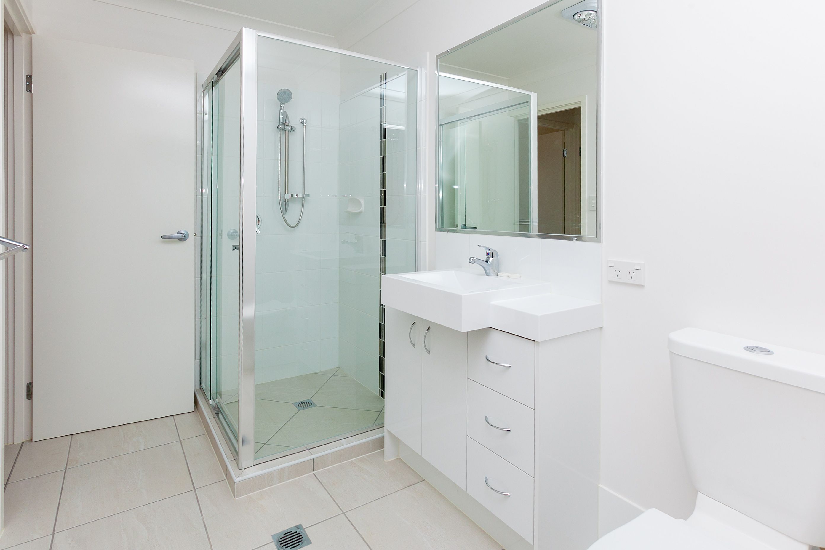 1/9 Groeschel Court, Goodna, QLD 4300 House for Rent Ray White