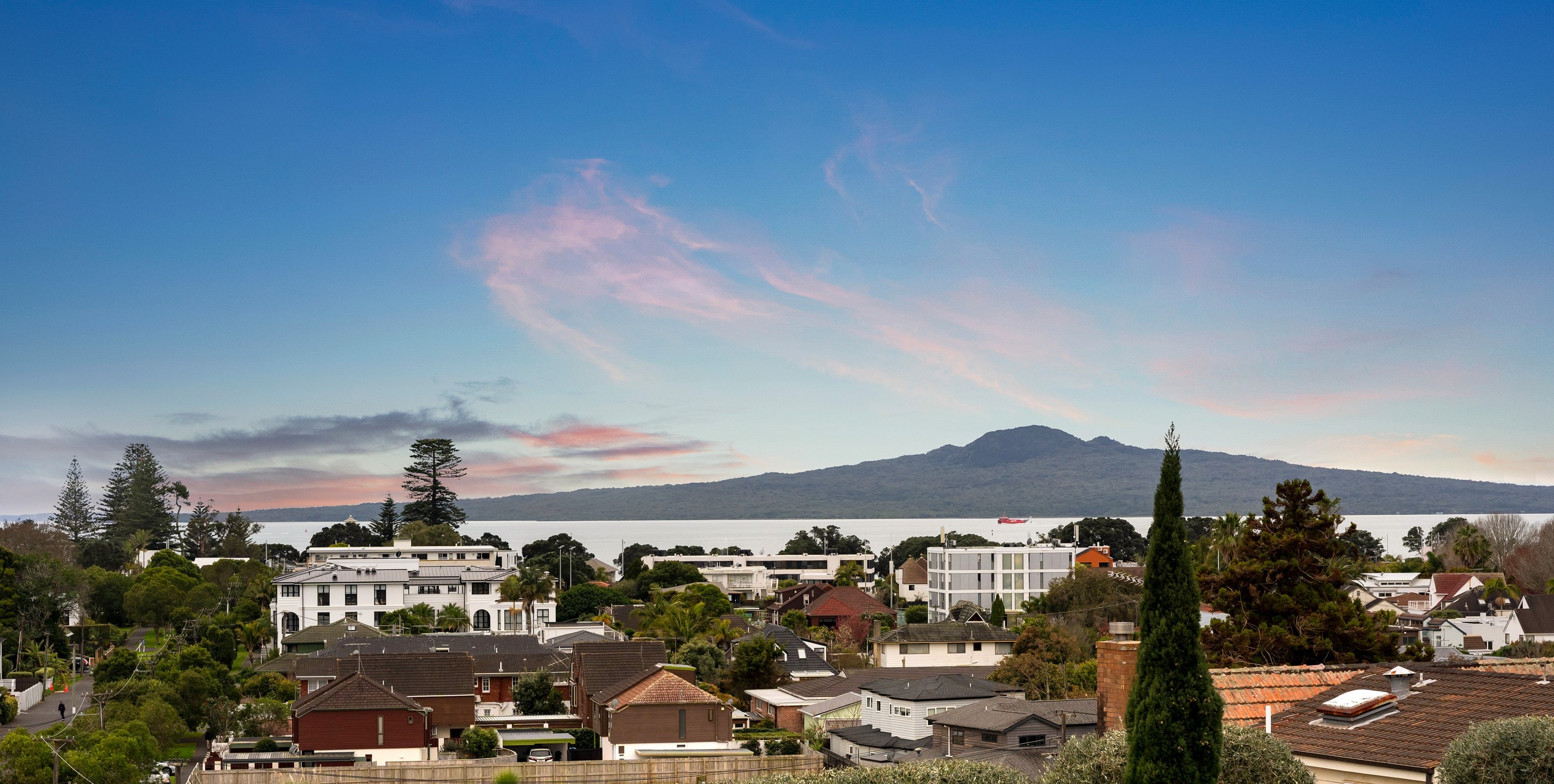 4 Codrington Crescent, Mission Bay, Auckland City