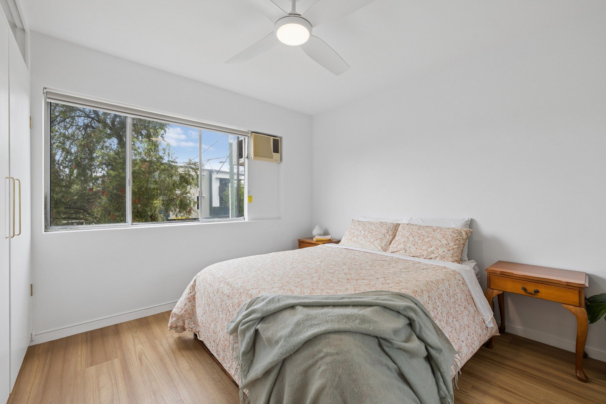 1/21 Edmondstone Street — photo 8 of 18
