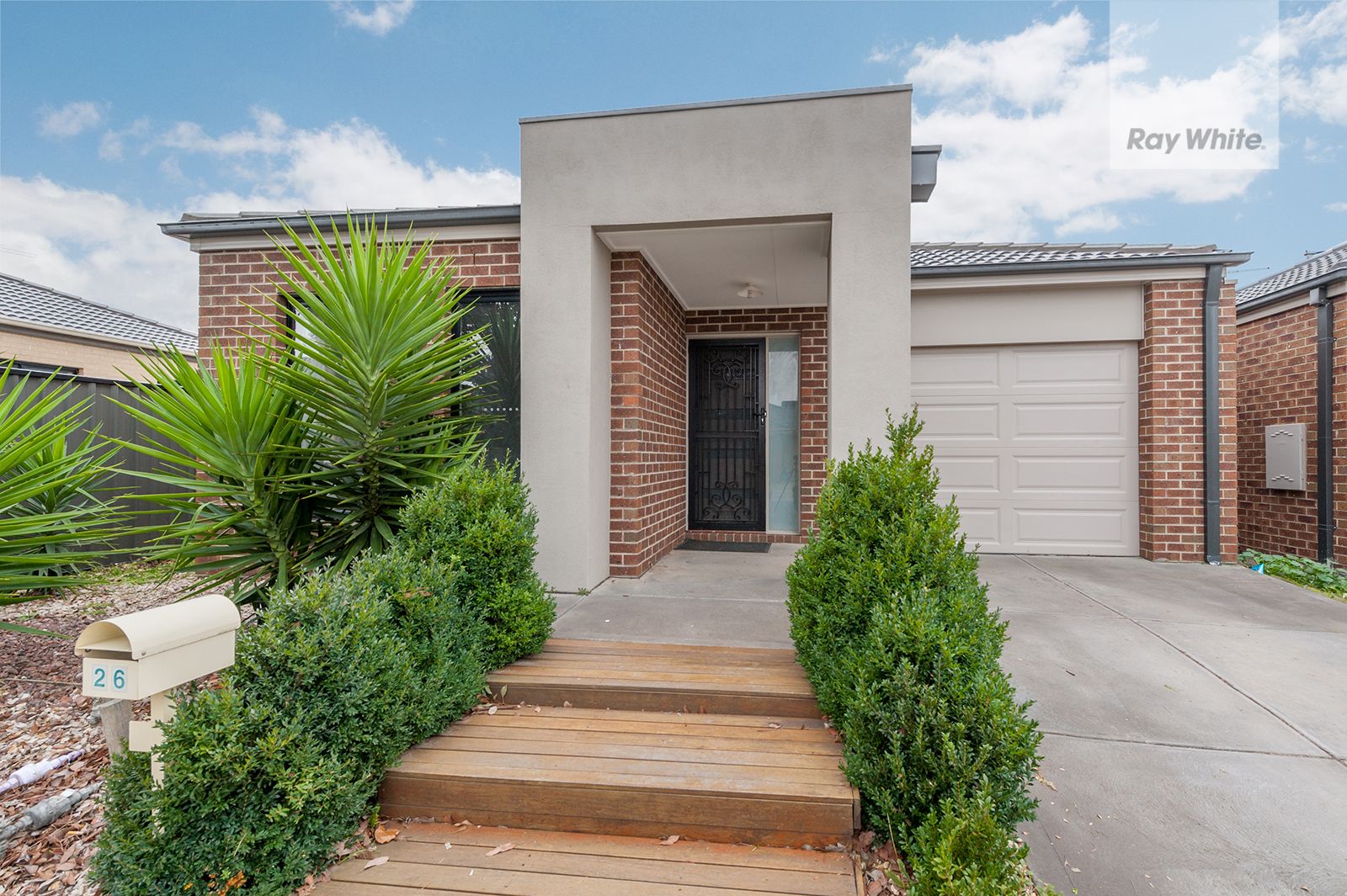 26 Moor Park Drive, Craigieburn, VIC 3064
