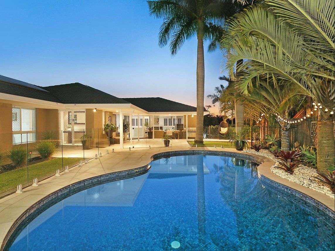 17 Beecroft Drive, Robina, QLD 4226