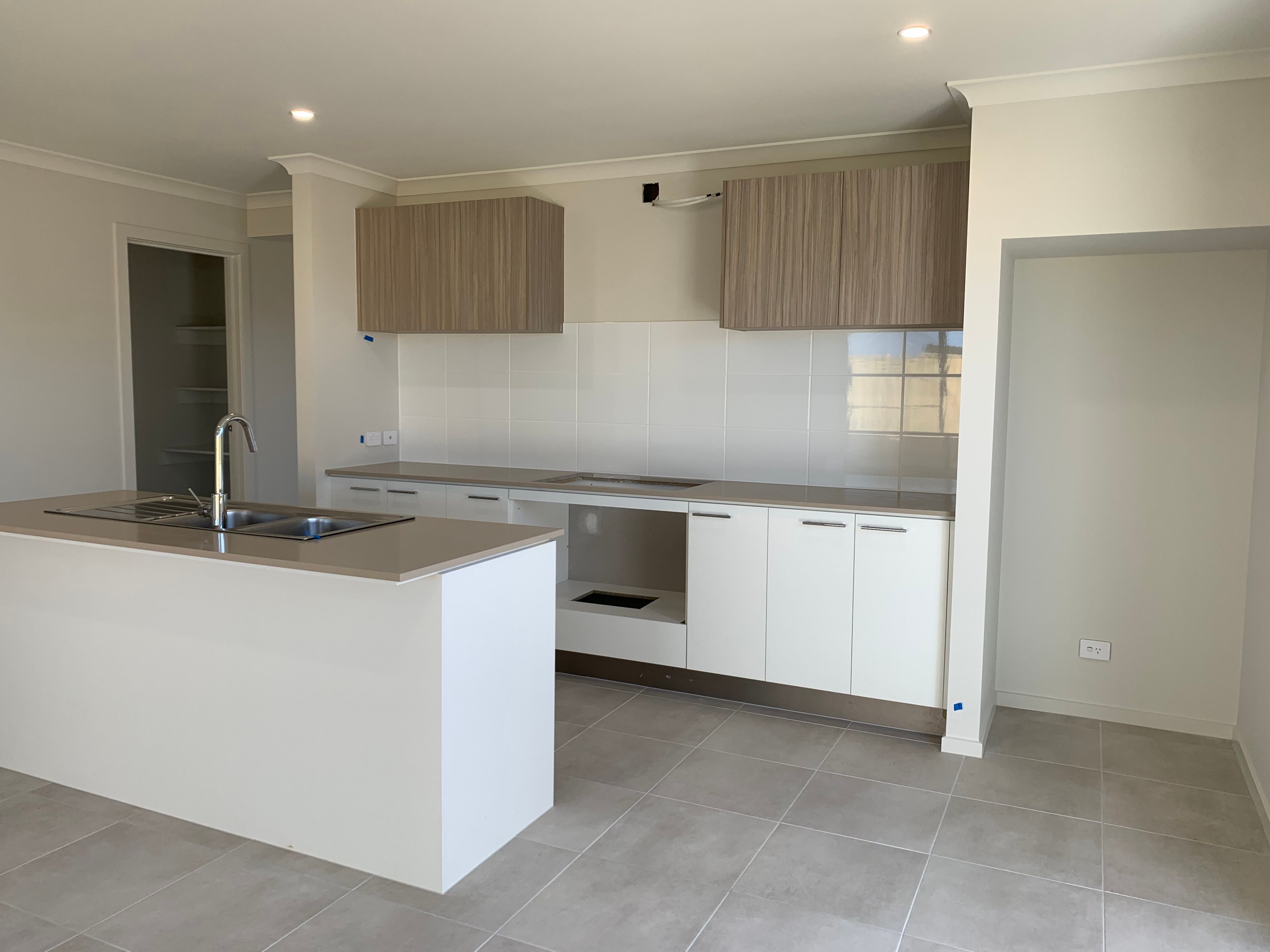 20 Midfield Way, Clyde, VIC 3978