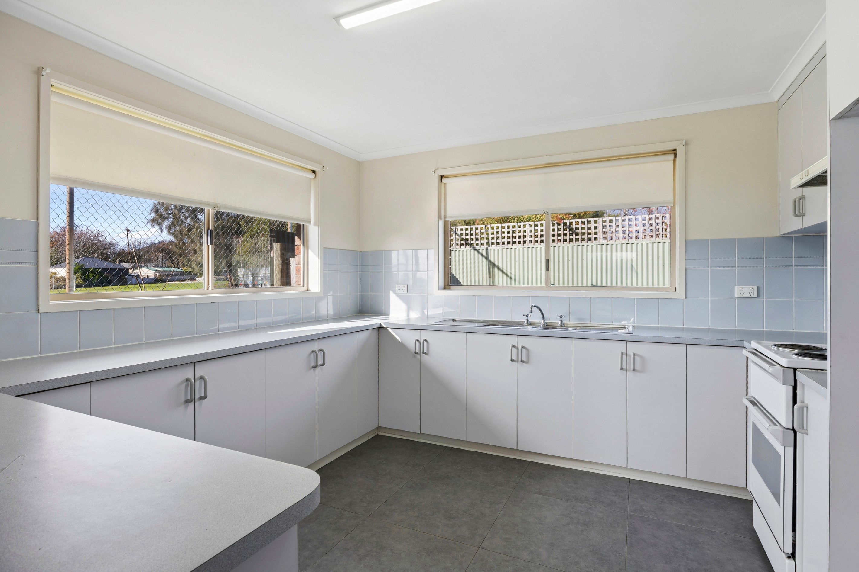2B Walker Street, Camperdown, VIC 3260