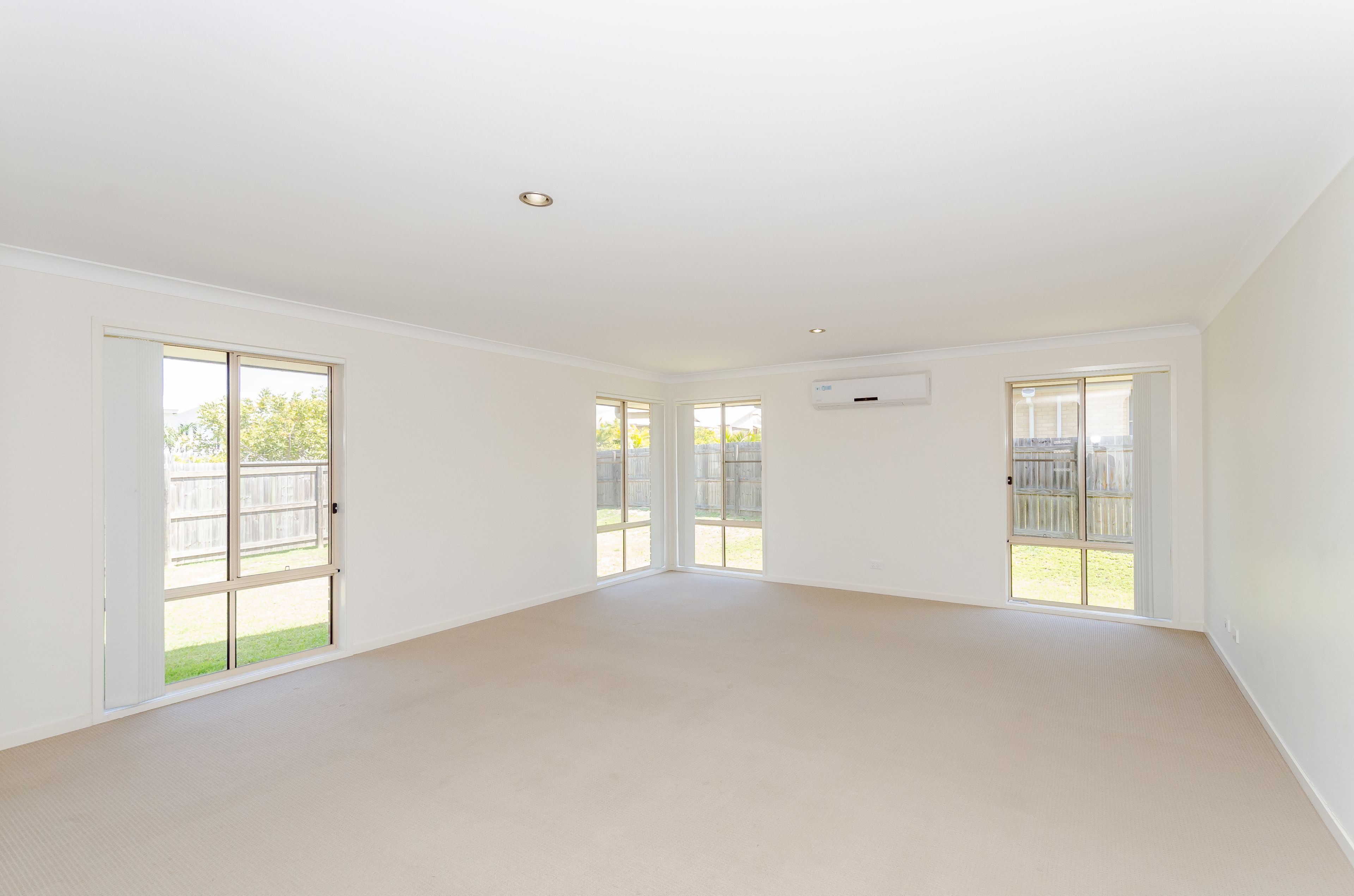 18 Daintree Boulevard, Kirkwood, QLD 4680