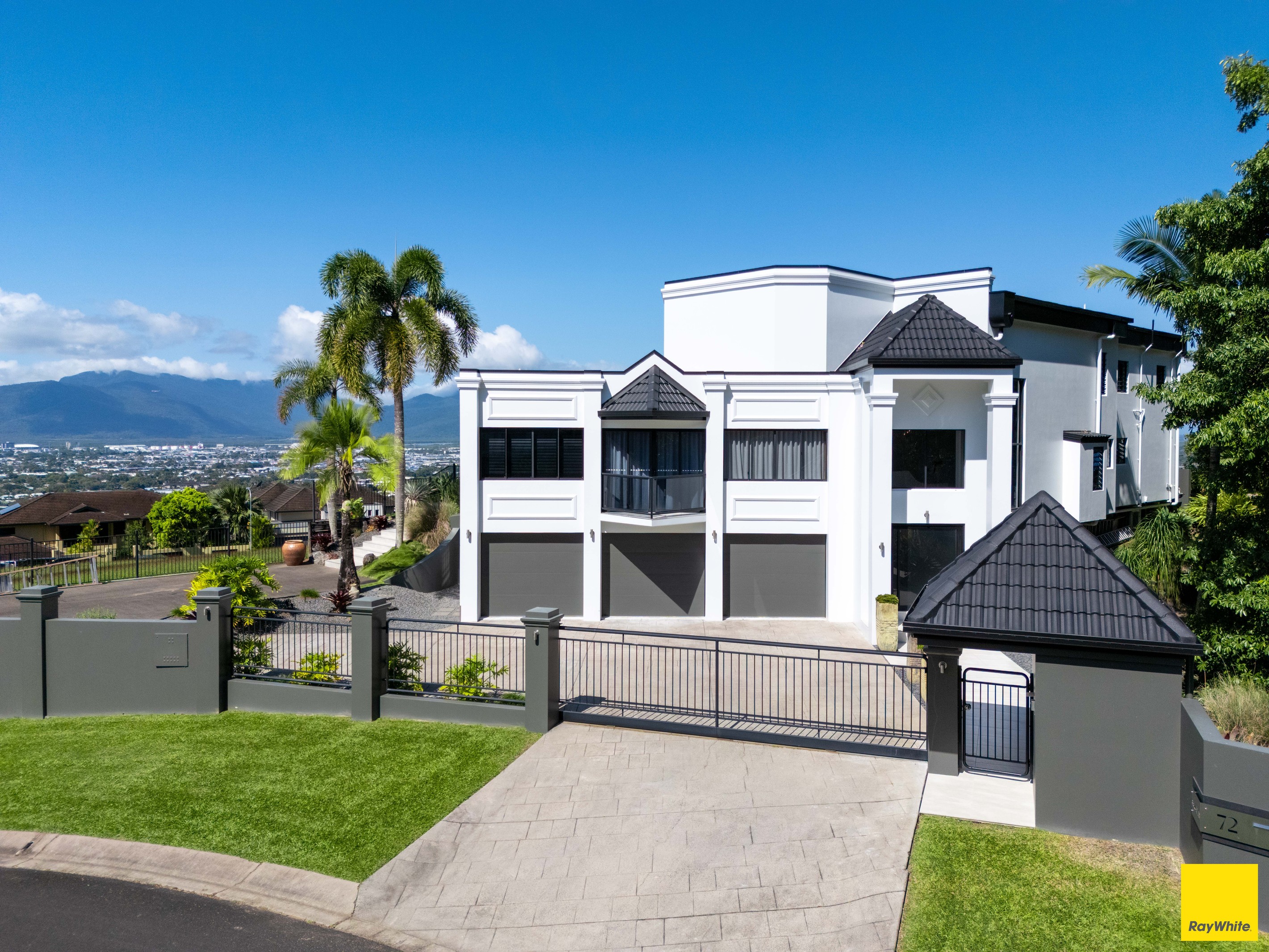 72 Summer Hill Drive, Mooroobool, QLD 4870