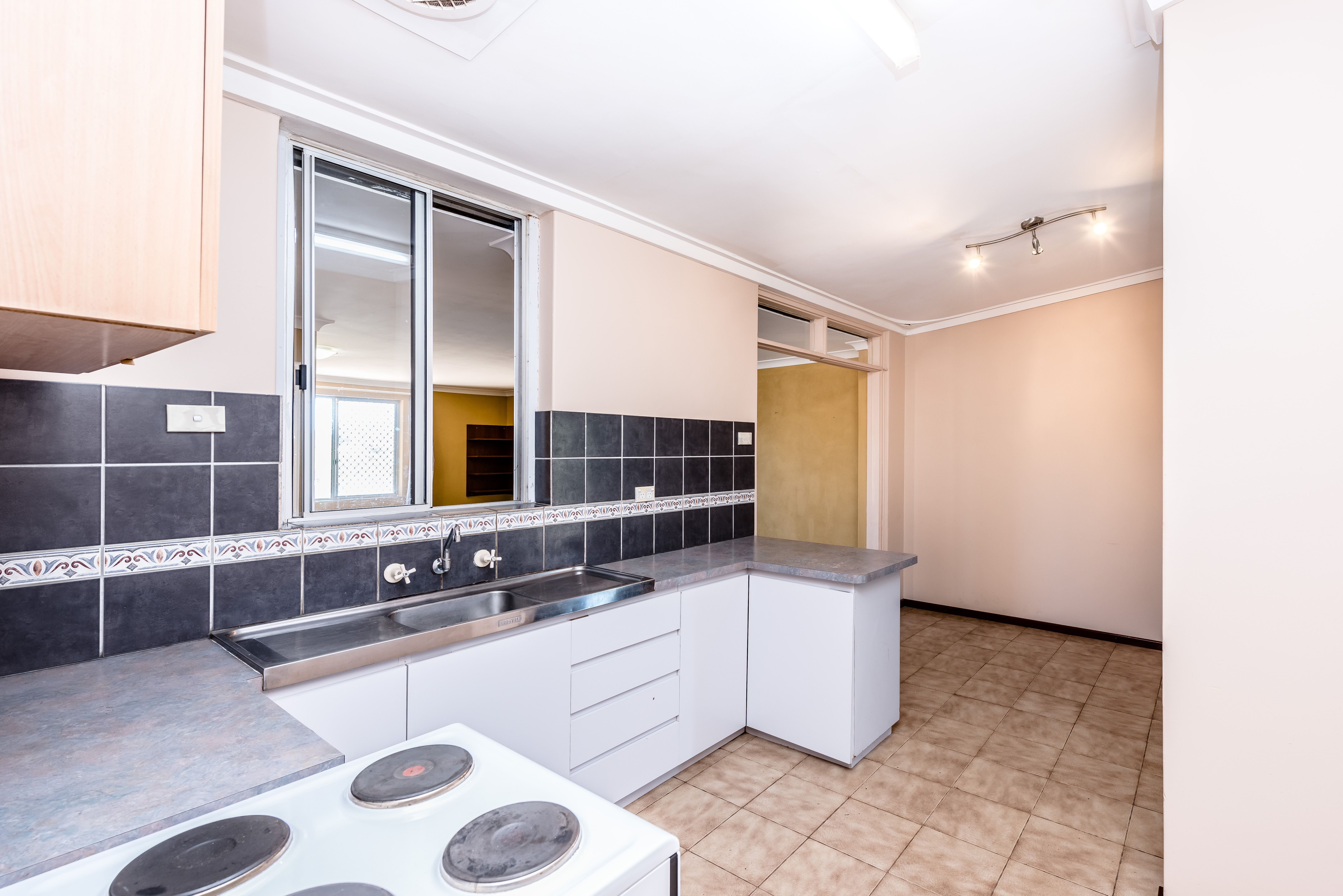 76 Dorothy Street, Geraldton, WA 6530