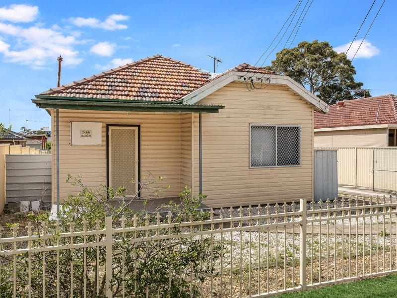 20 Hillcrest Avenue, Villawood NSW 2163