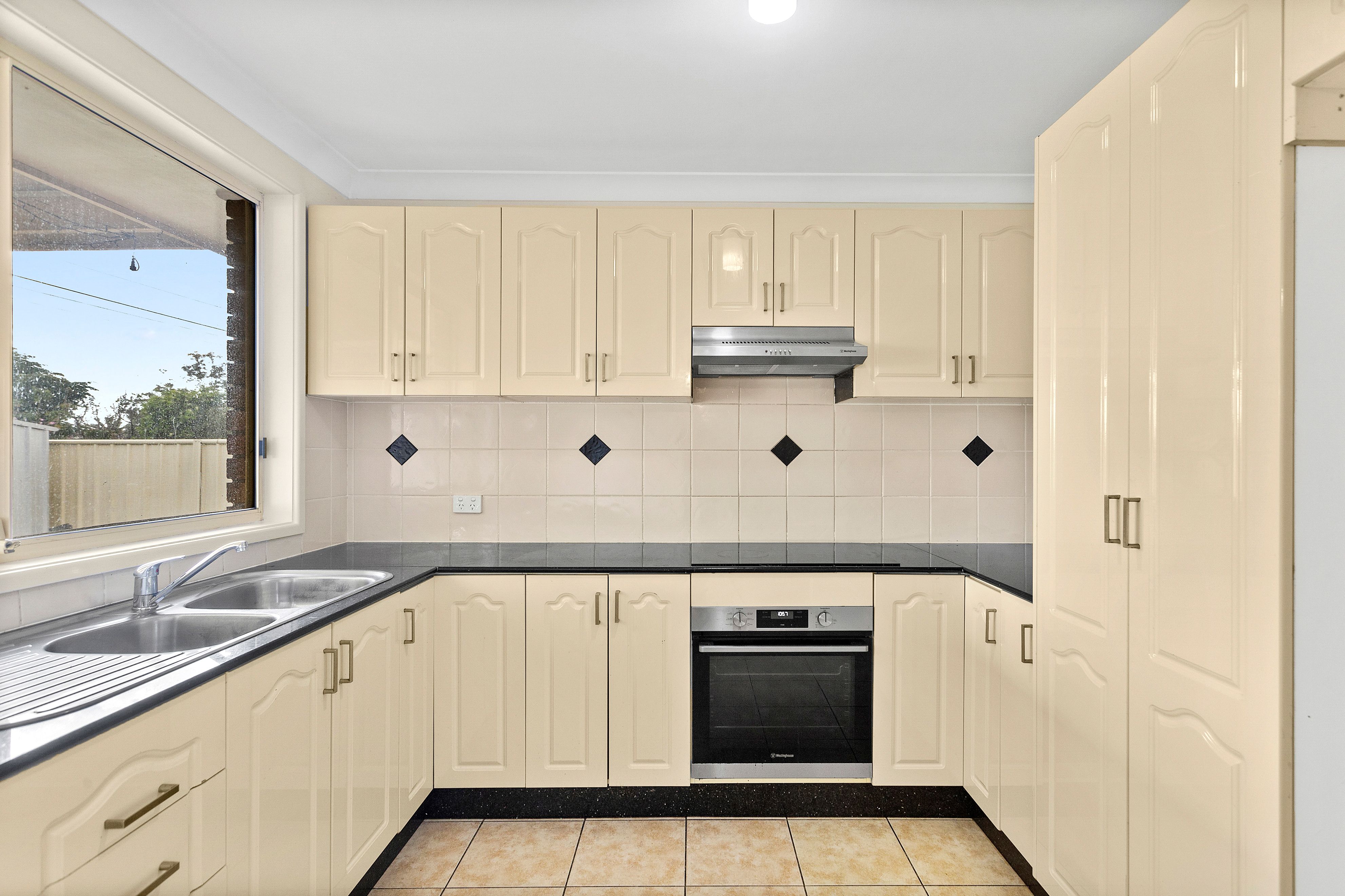 23 Smith Avenue, Albion Park, NSW 2527
