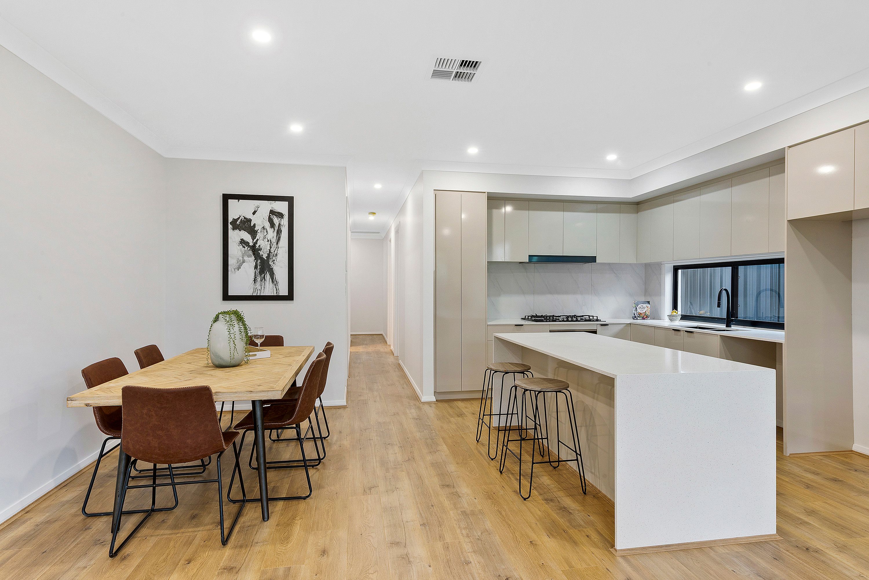 12A Gould Street — photo 9 of 19