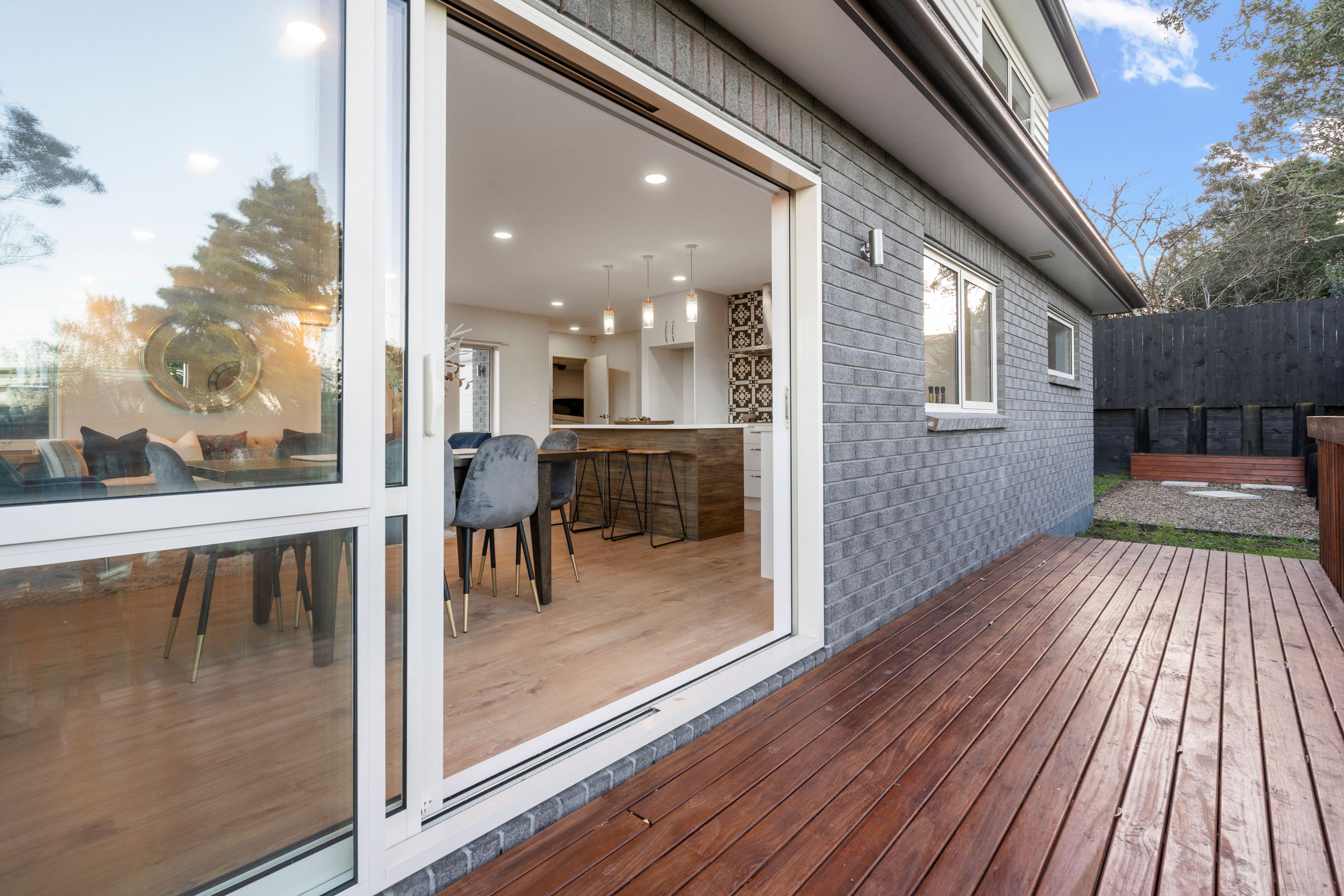 48a Pine Avenue, Henderson, Waitakere City