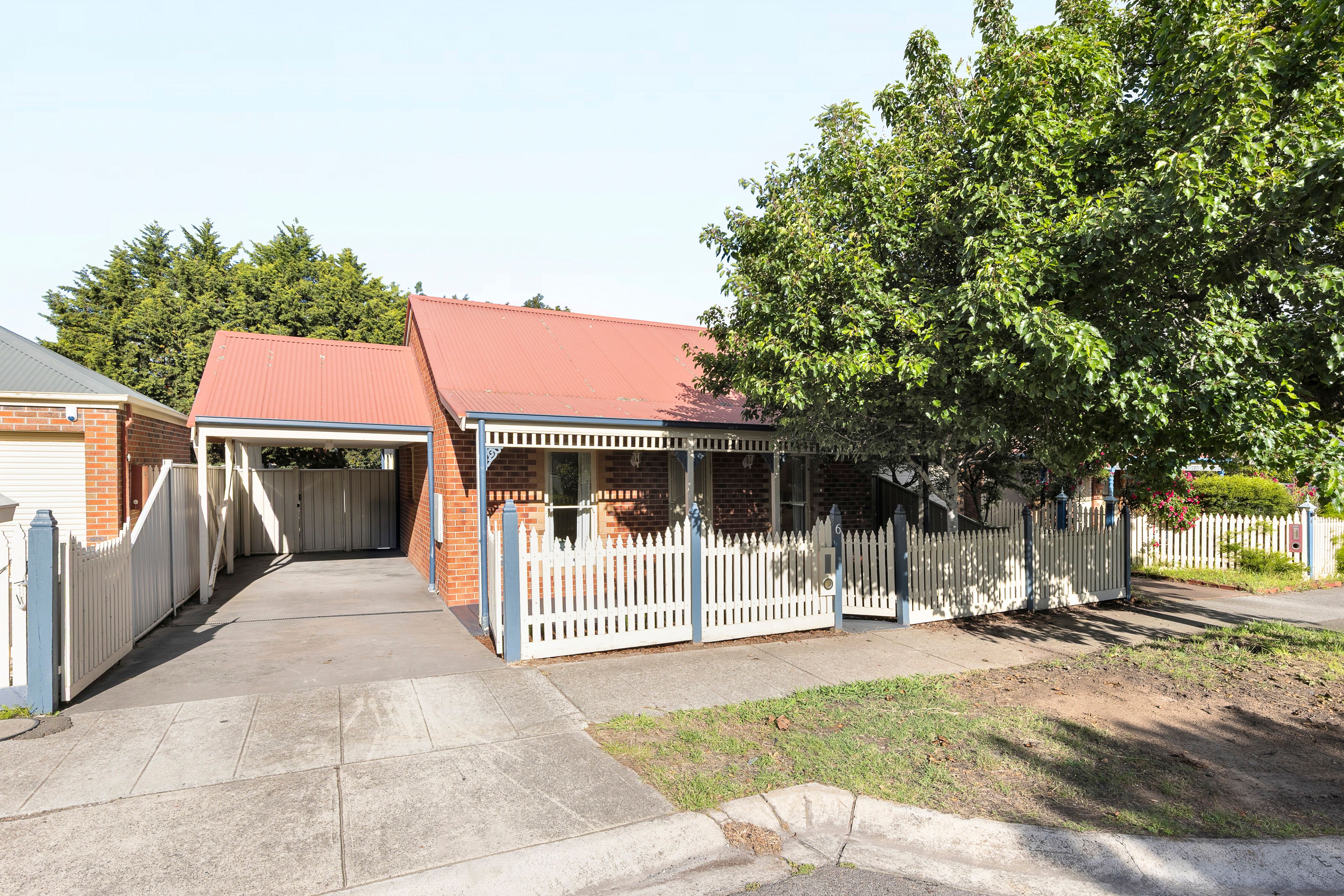 6 Larkwood Lane, Craigieburn, VIC 3064