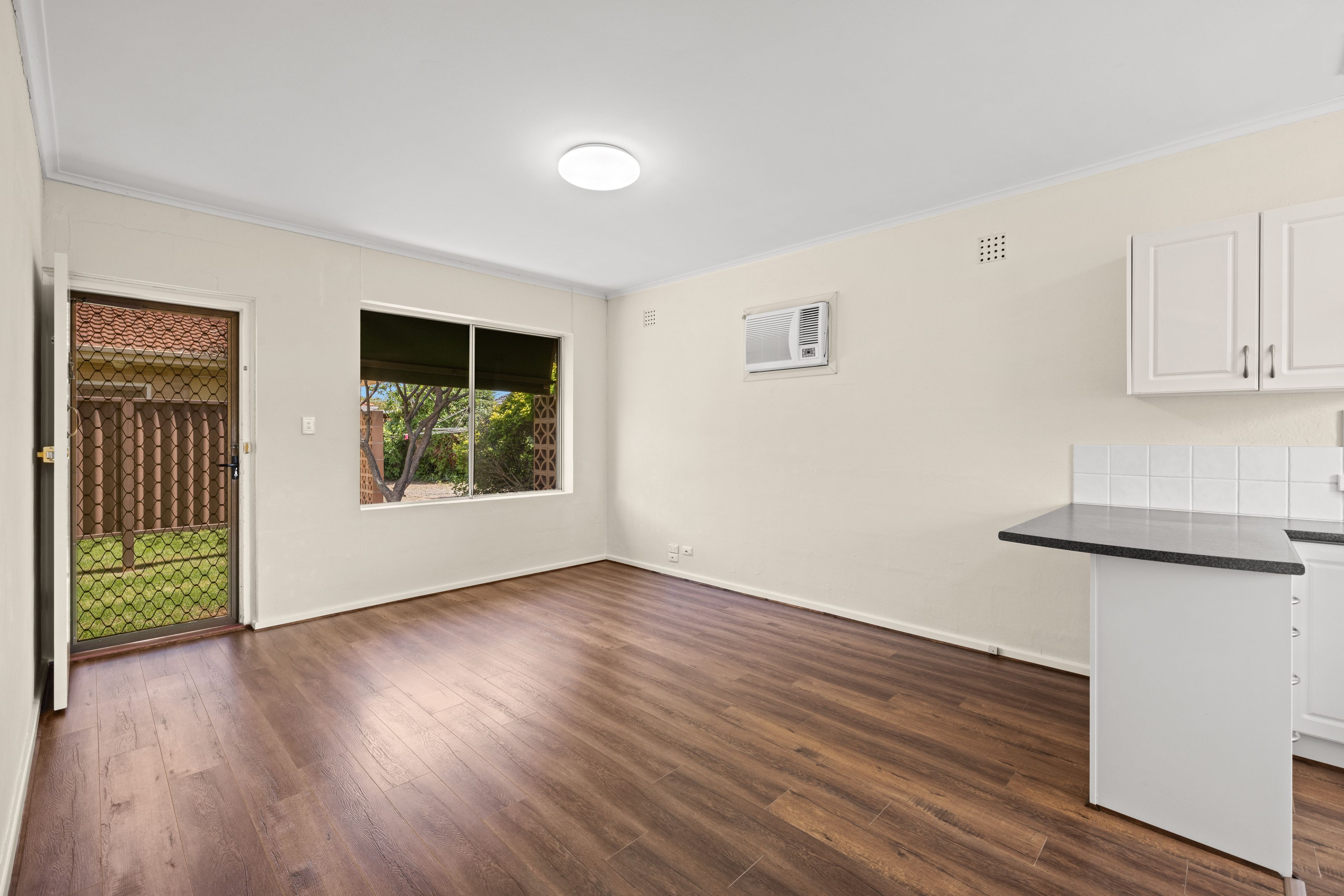 2/3 Jewell Street — photo 7 of 19