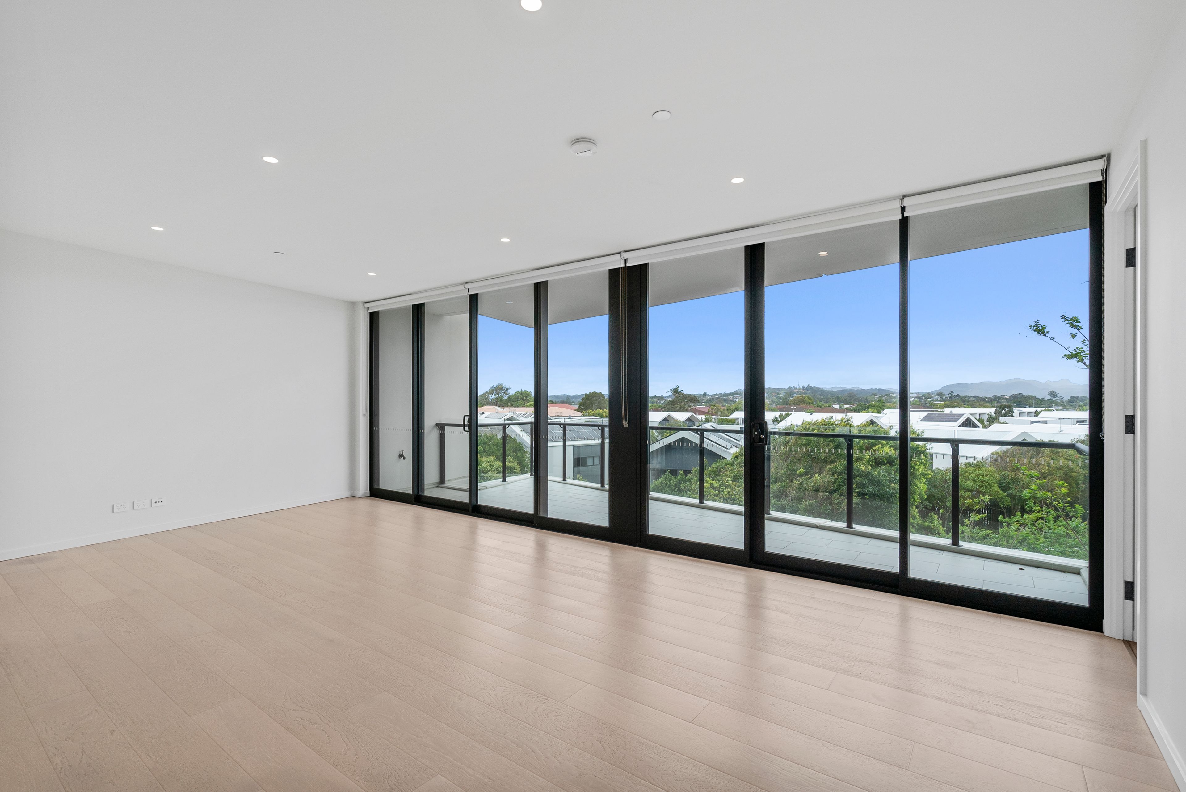 1309/1328 Gold Coast Highway — photo from Ray White Tugun