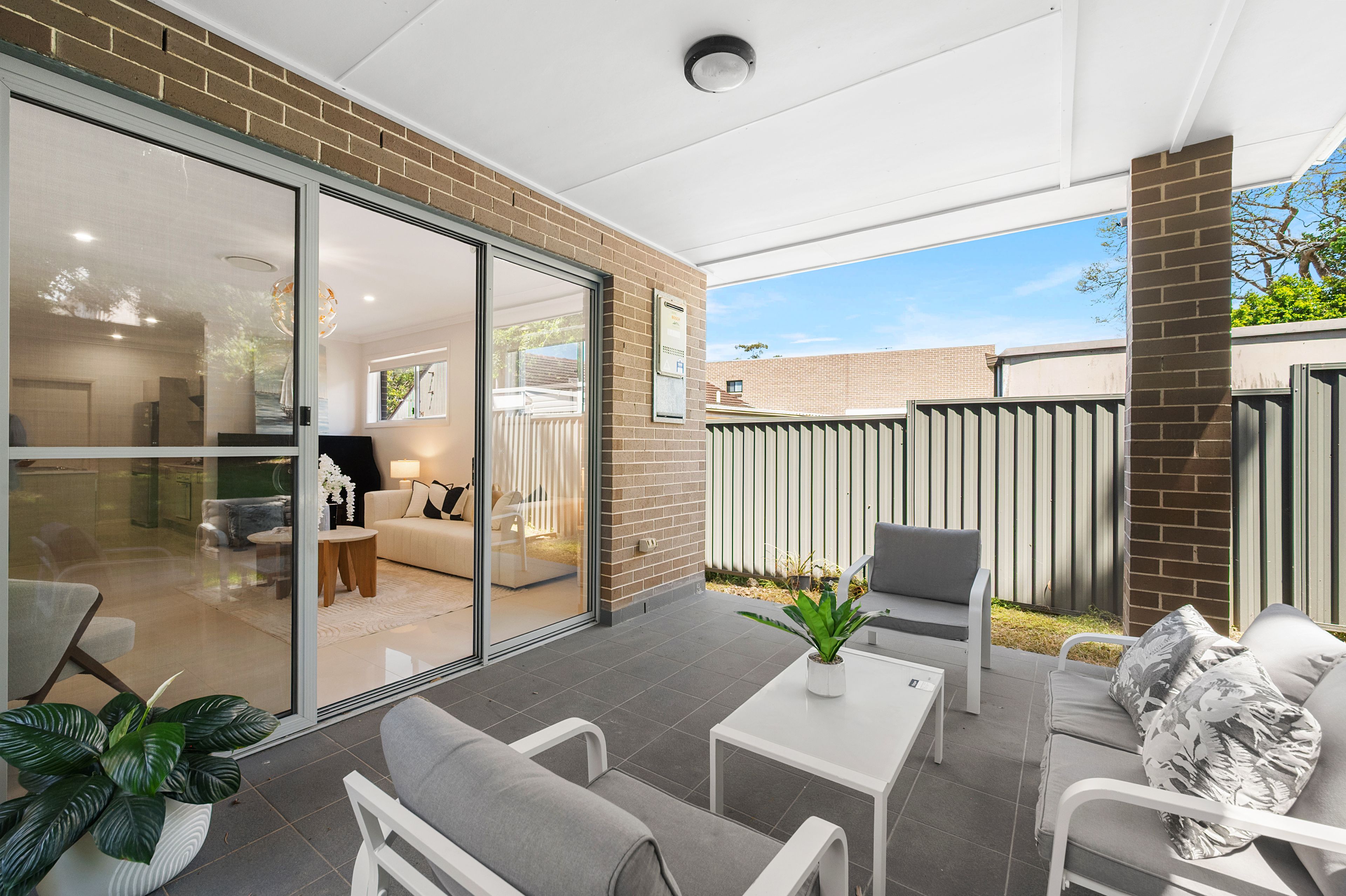 27 Neptune Street — photo 8 of 20