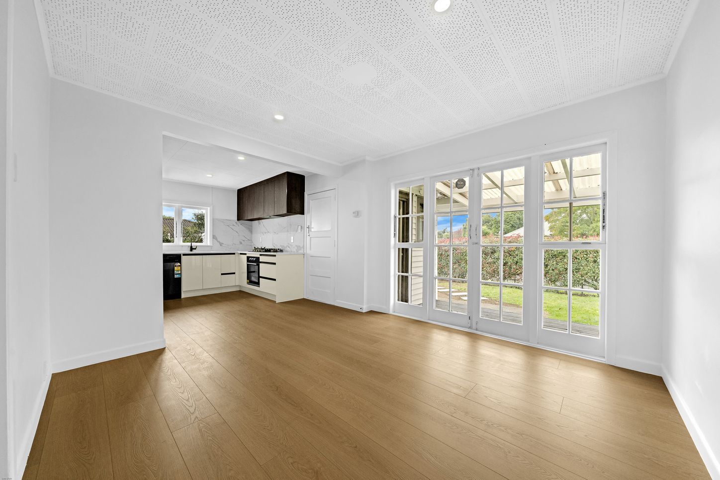 76 Old Wairoa Road, Papakura, Papakura