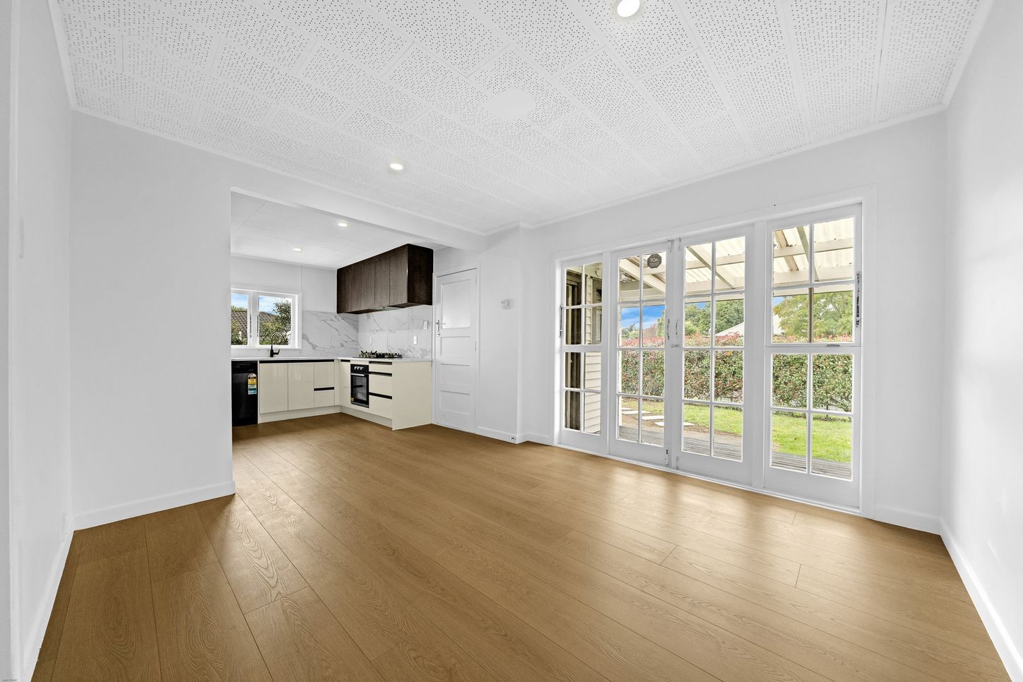 76 Old Wairoa Road, Papakura, Papakura