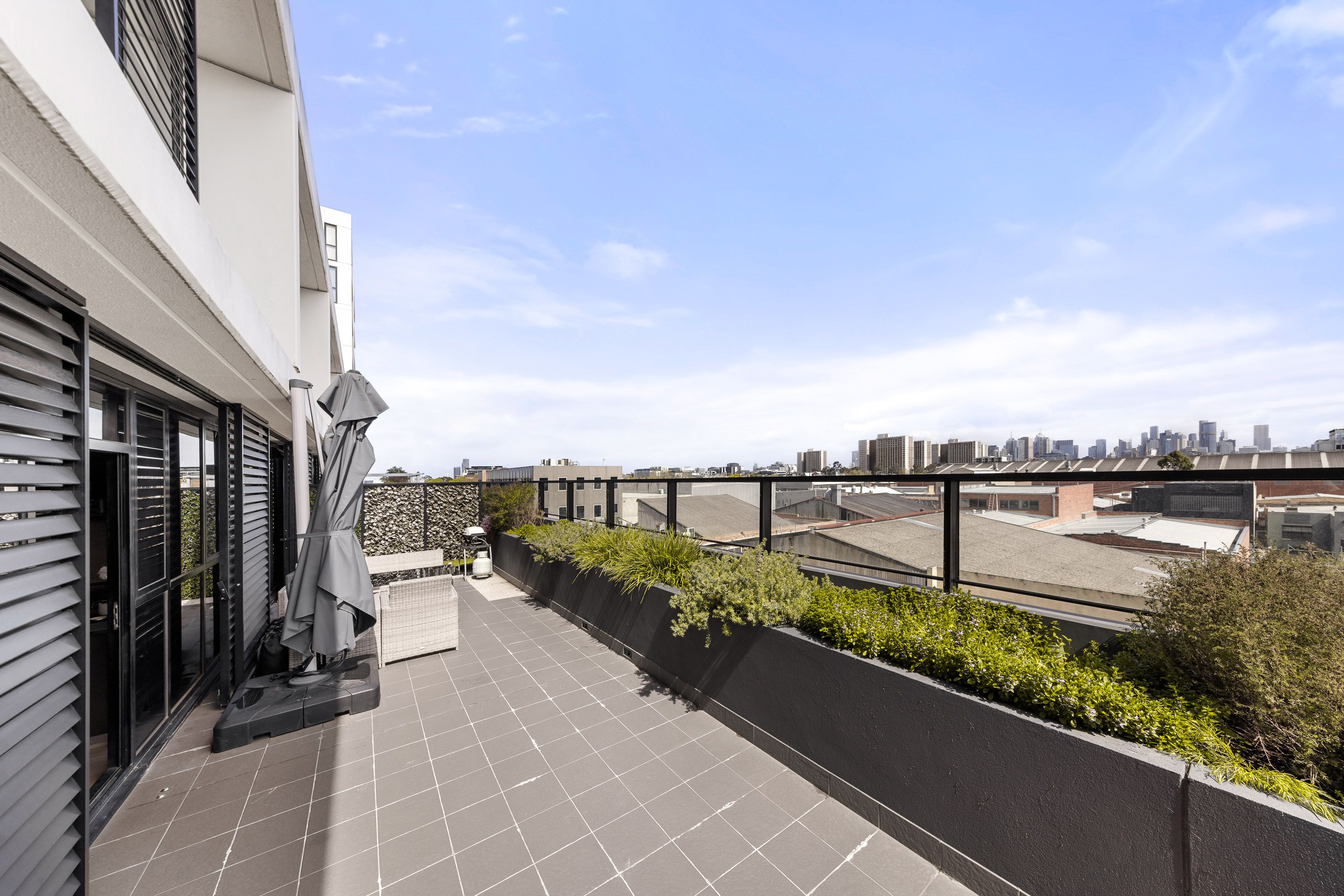 B411/8 Grosvenor Street — photo from Ray White Southbank | Melbourne City