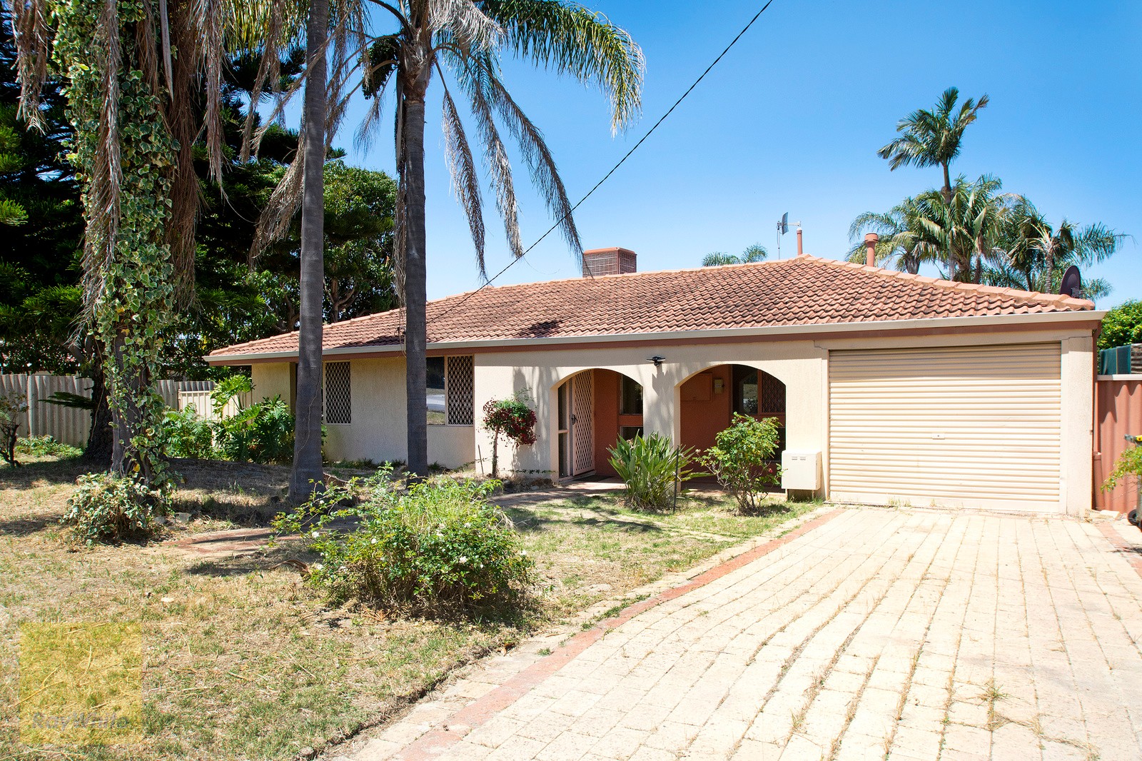27 Henniker Way, Koondoola, WA 6064