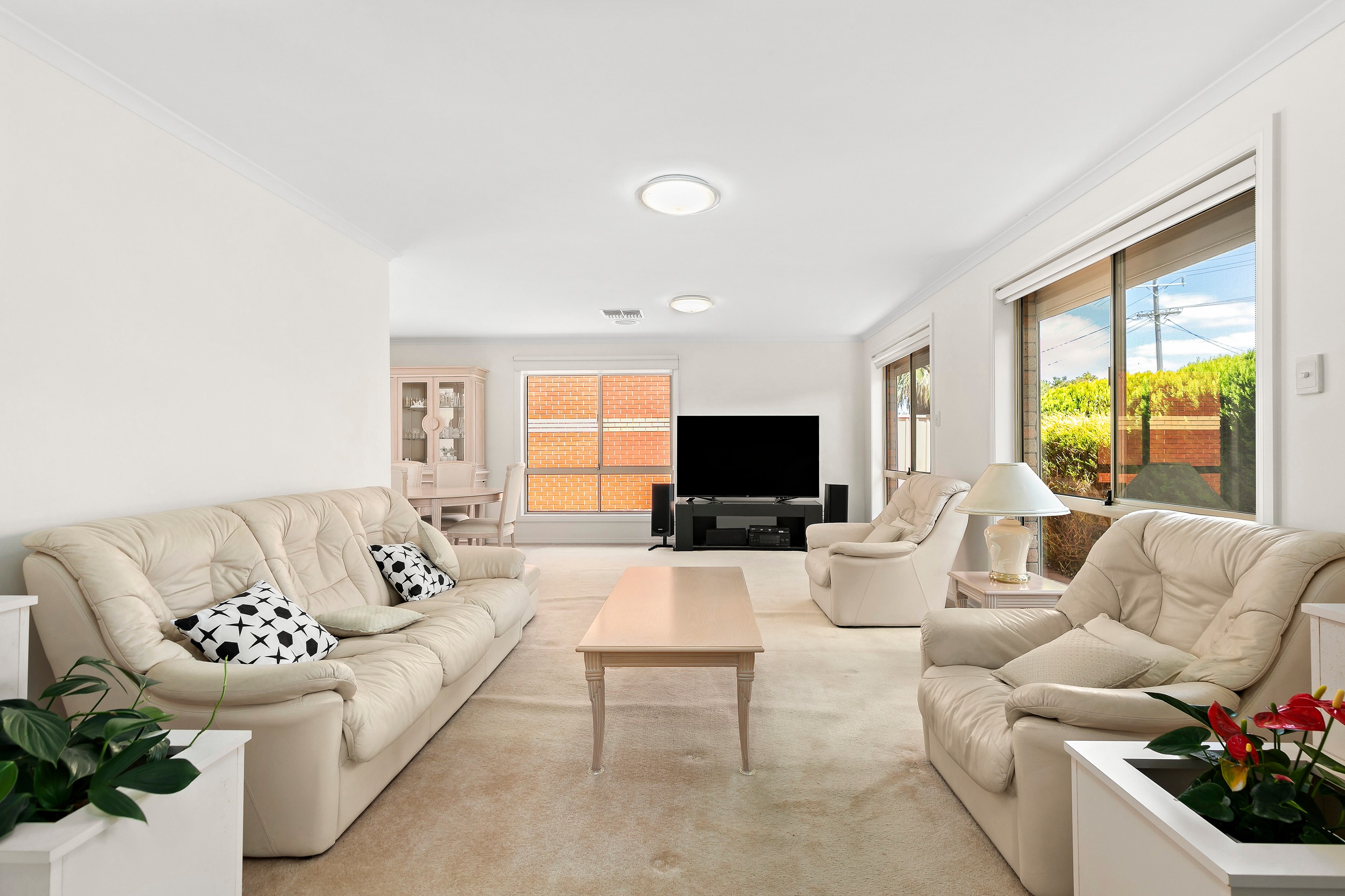 3 Ambleside Road, Greenvale, VIC 3059