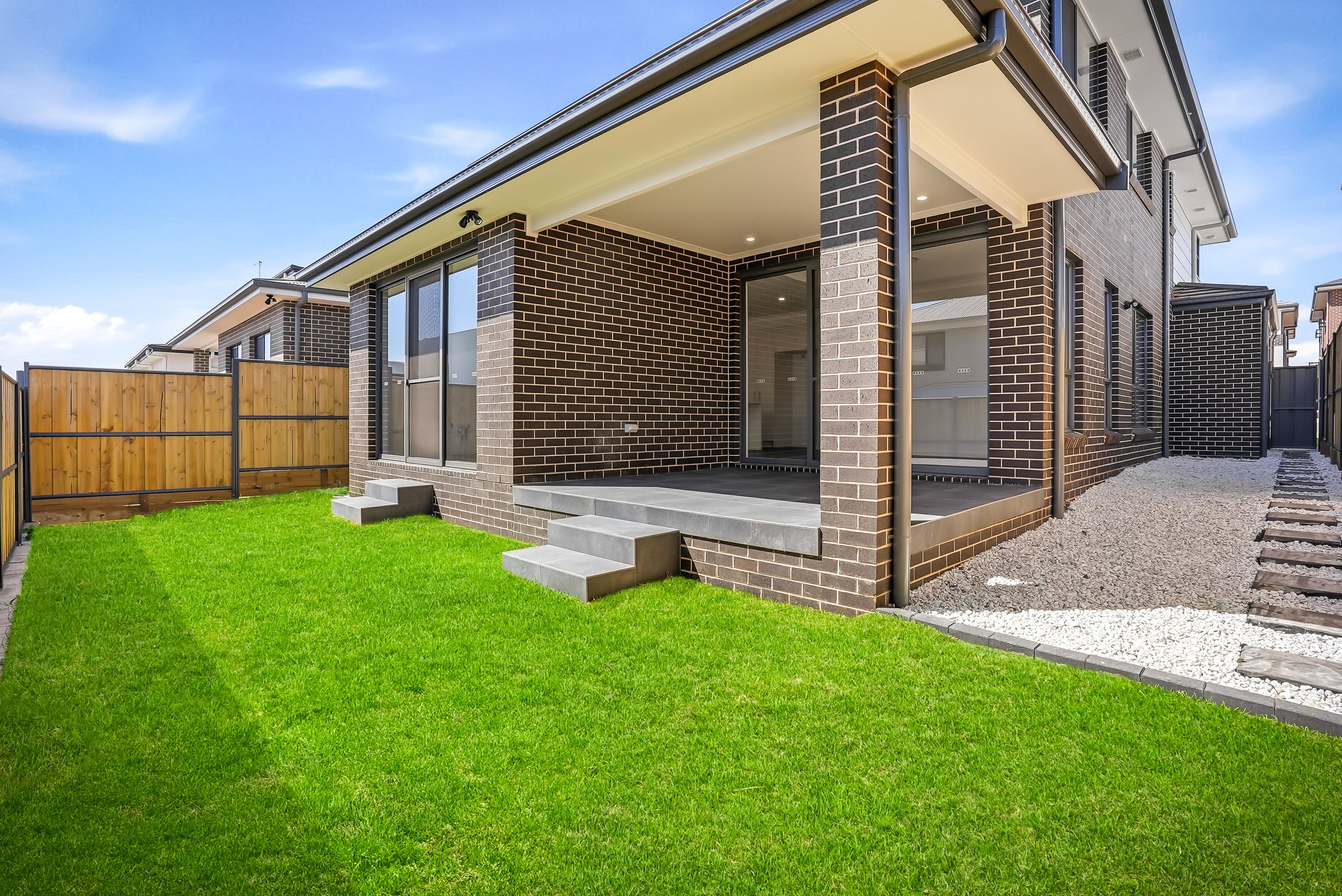 13 Burford Street — photo 12 of 12