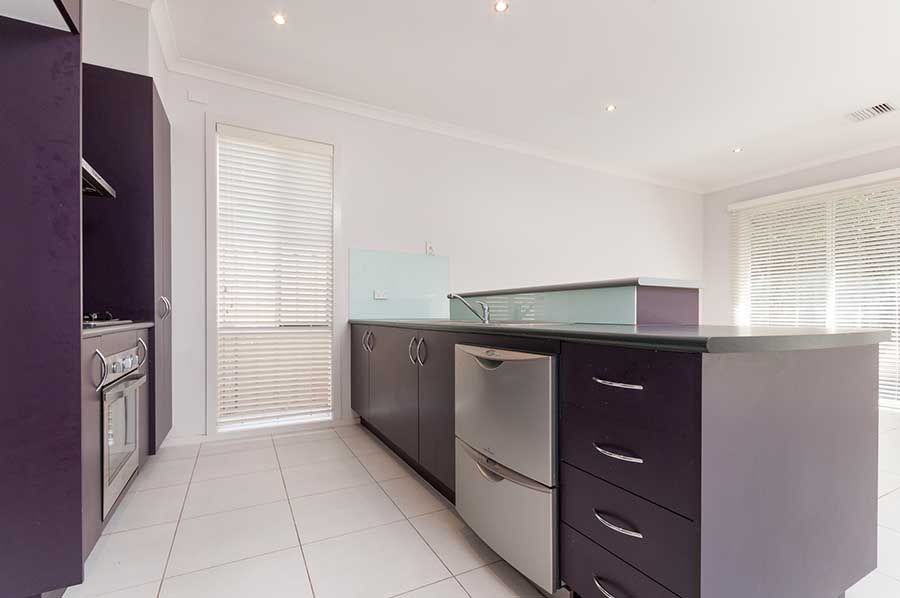 53 Bowral Loop, Craigieburn, VIC 3064