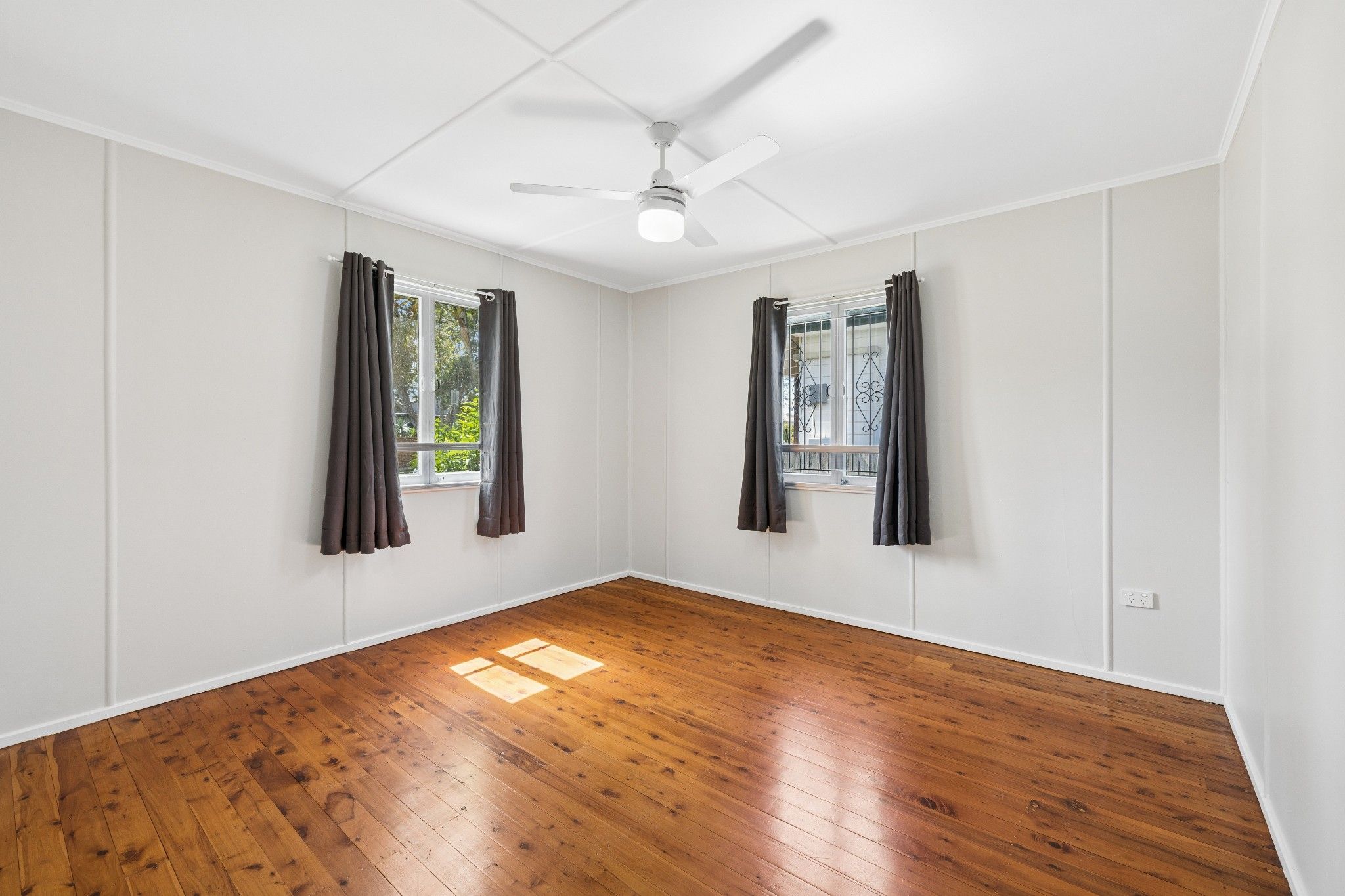 22 Inglis Street — photo 12 of 28