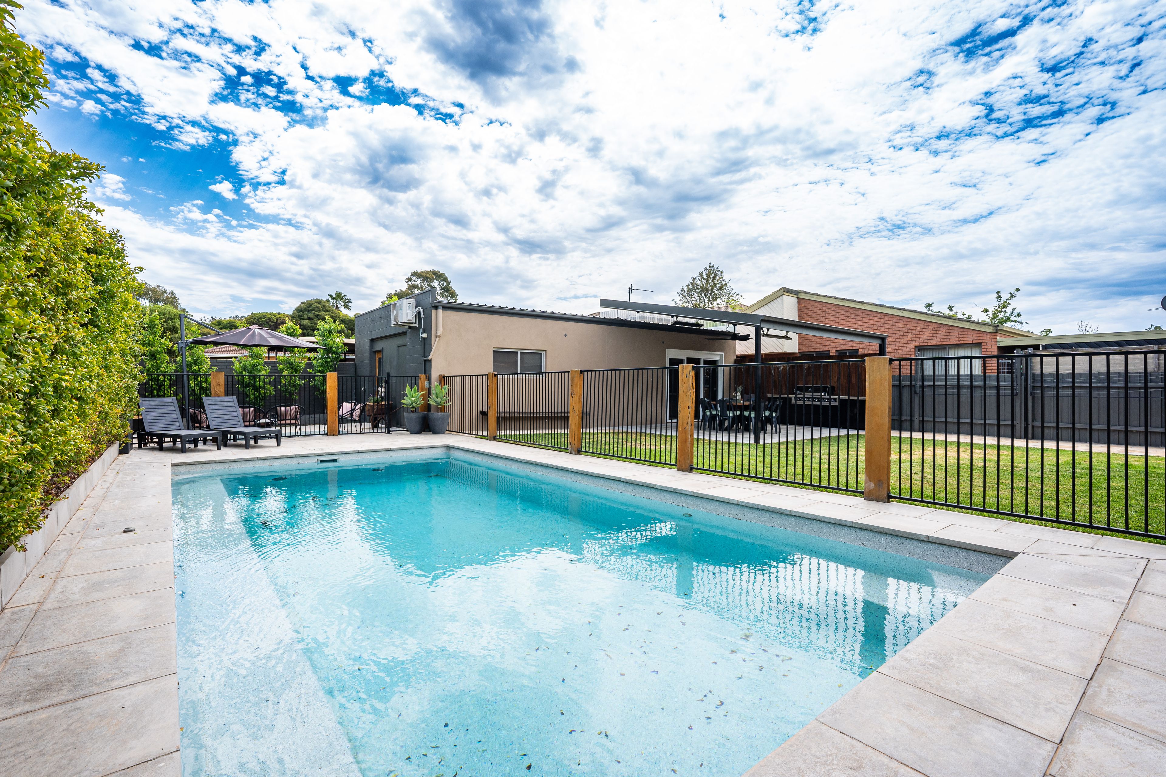 679 East Street , East Albury NSW 2640
