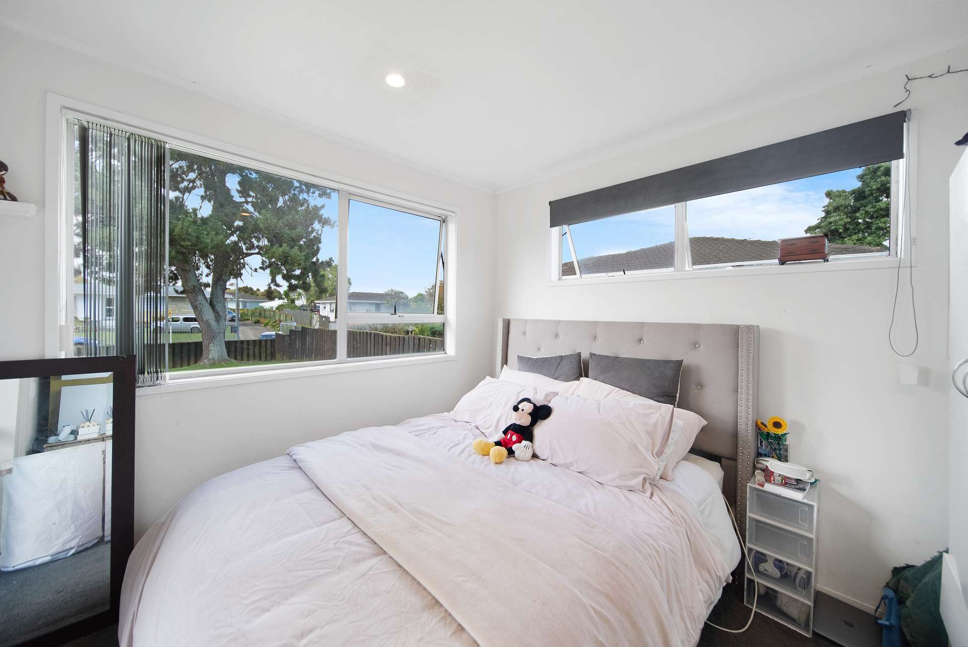 21 Staverton Crescent photo 15