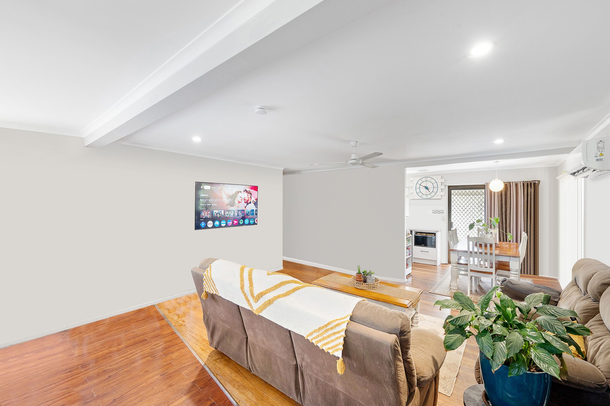 15 Ferguson Crescent, West Gladstone, QLD 4680