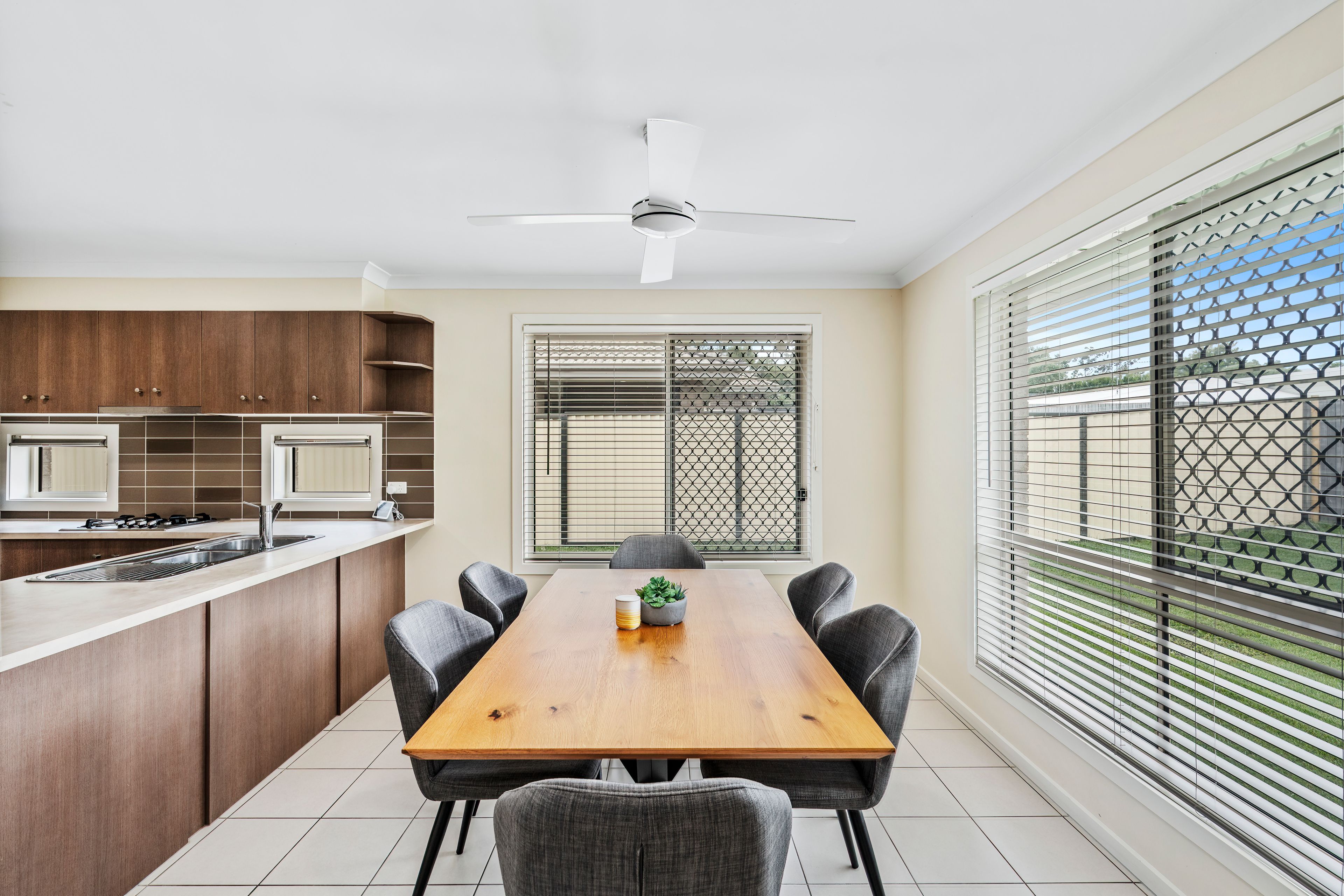 5 Babich Court, Holmview, QLD 4207