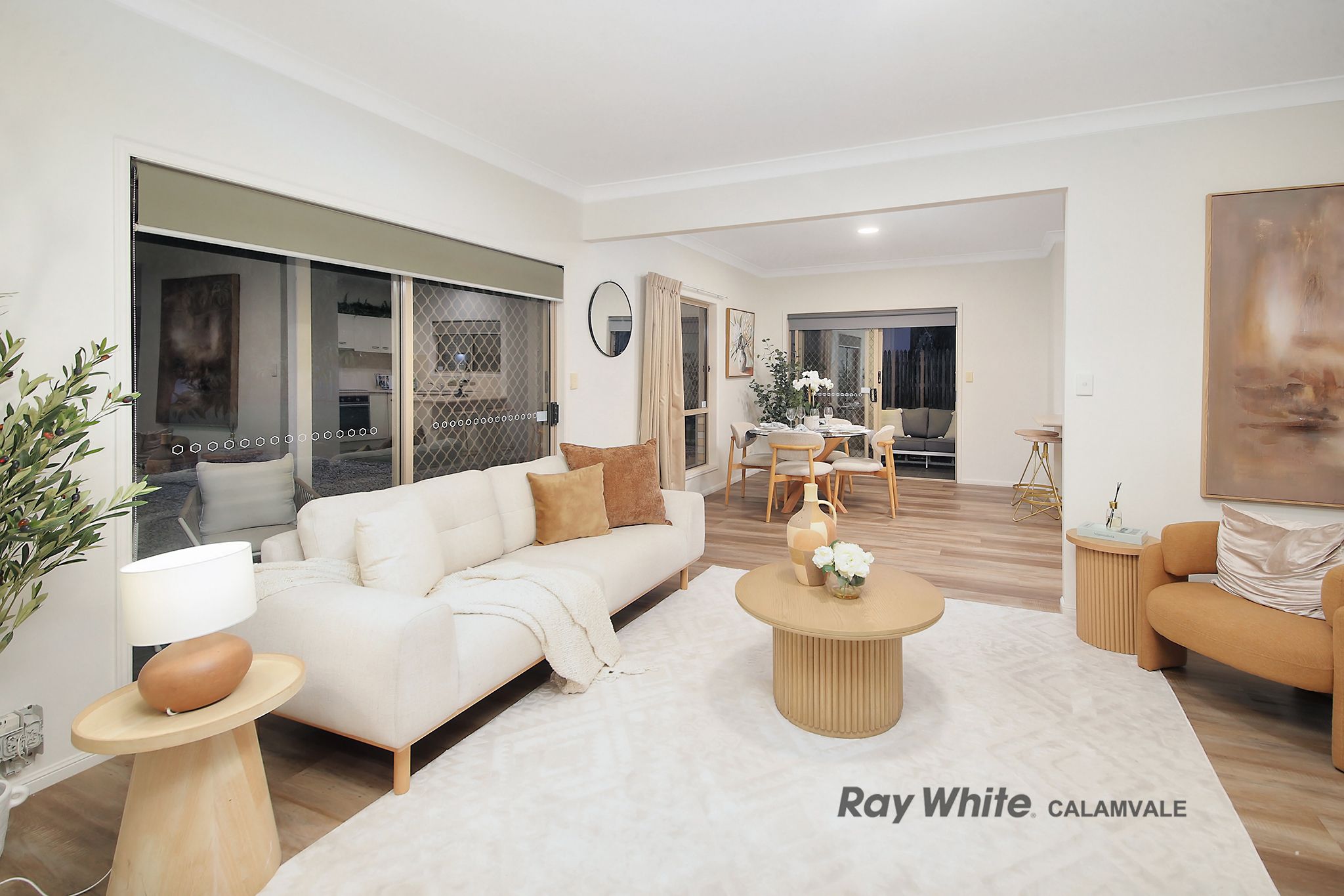 23 Solandra Crescent — photo 3 of 30