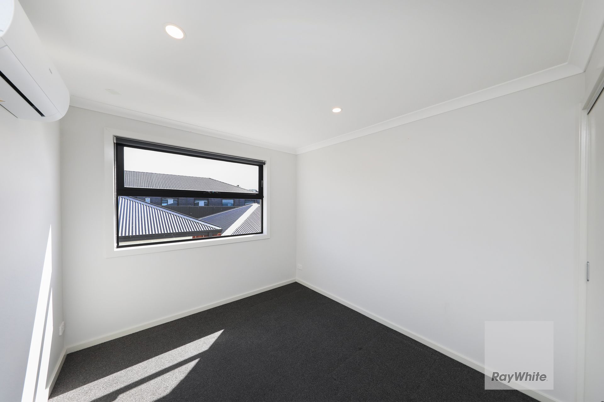 16 Zenith Walk — photo 15 of 24