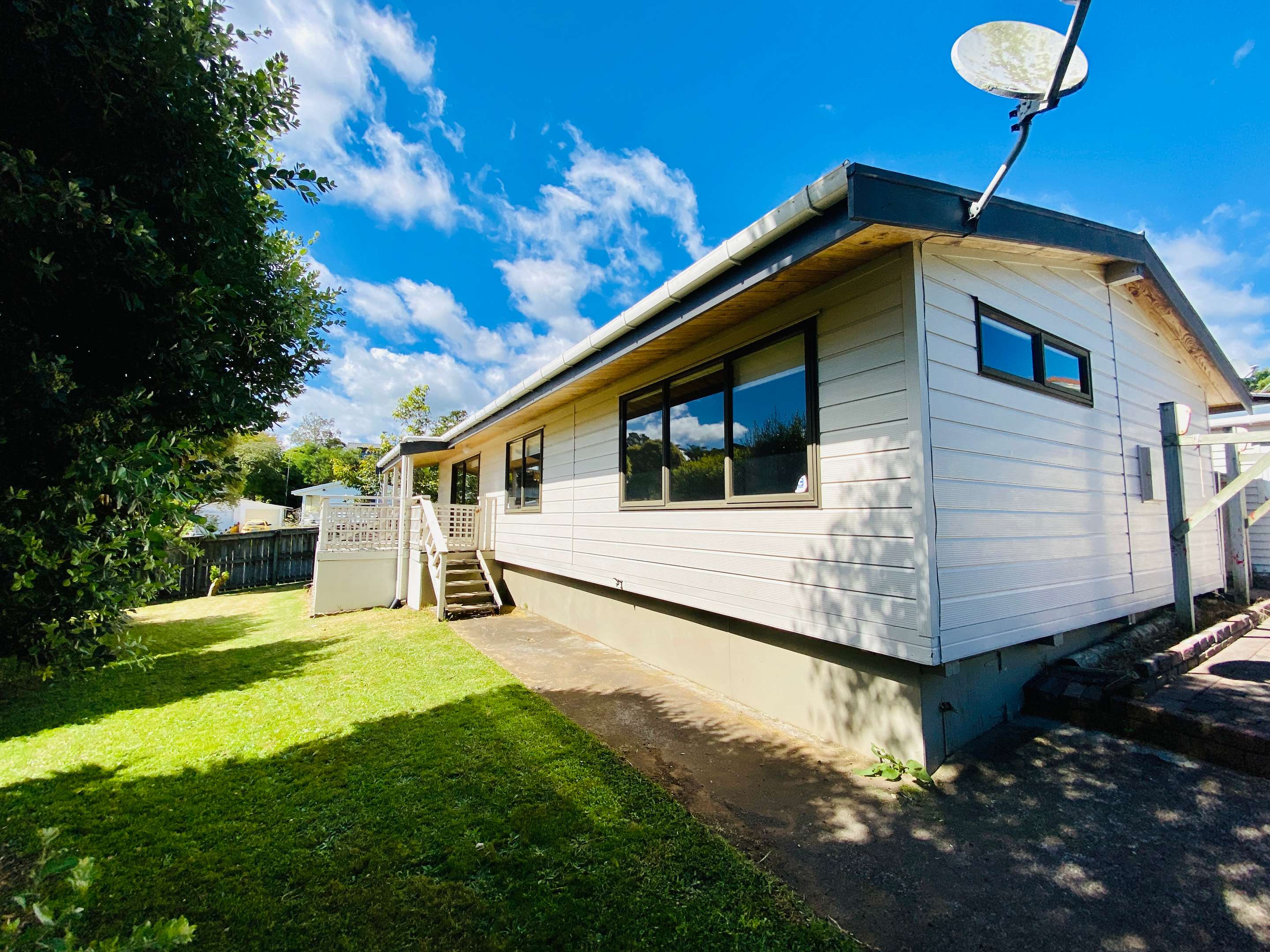 41 Riversdale Drive, Merrilands, New Plymouth District Real Estate