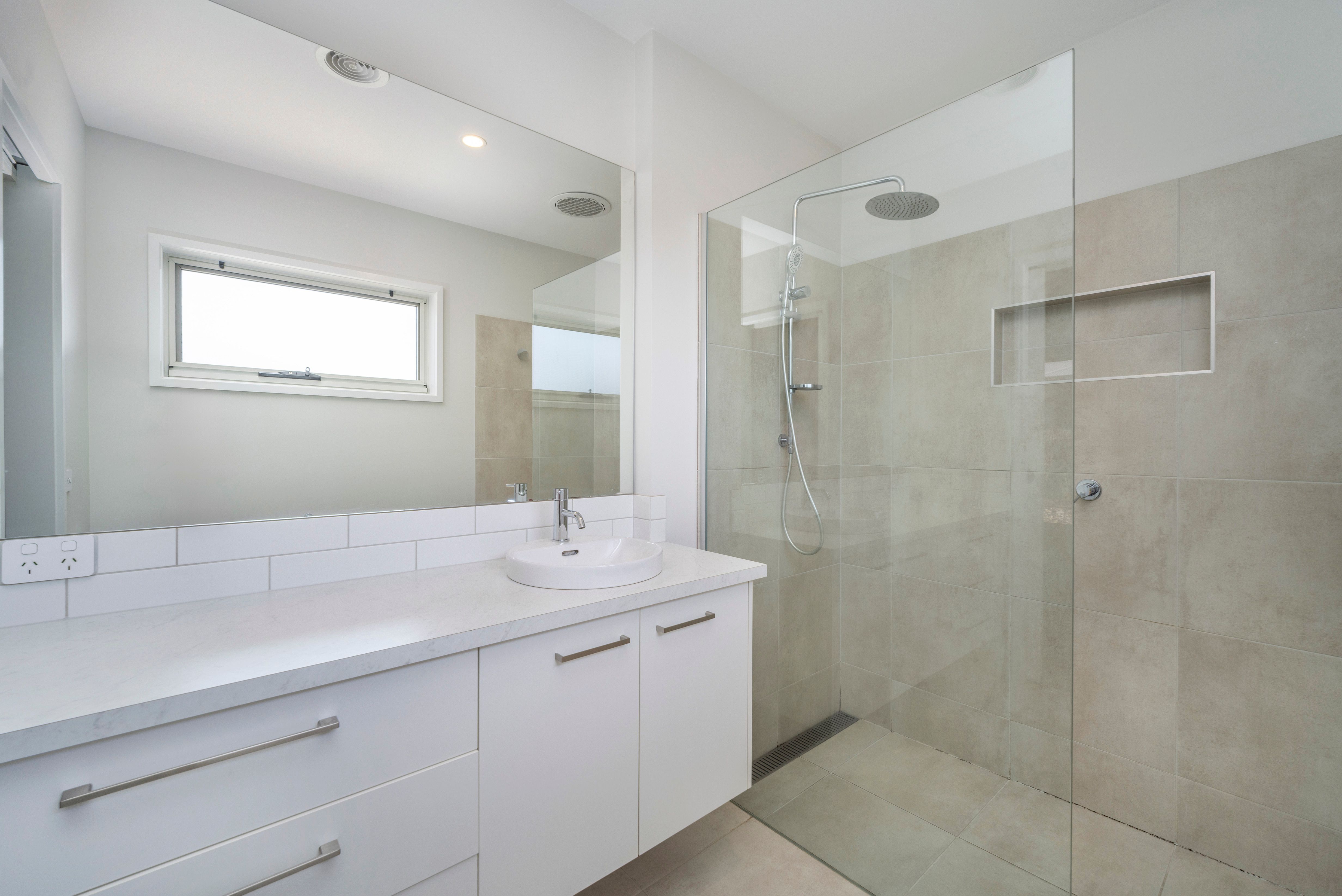 29 Drew Street — photo 6 of 9