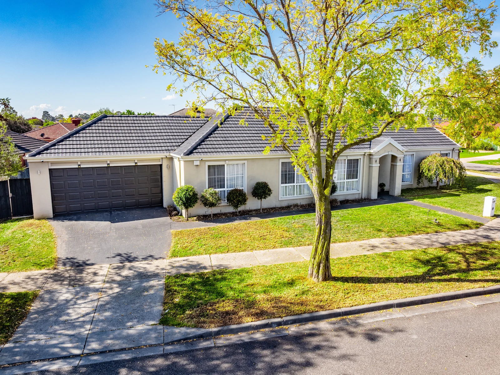 20 Chatswood Drive, Narre Warren South, VIC 3805